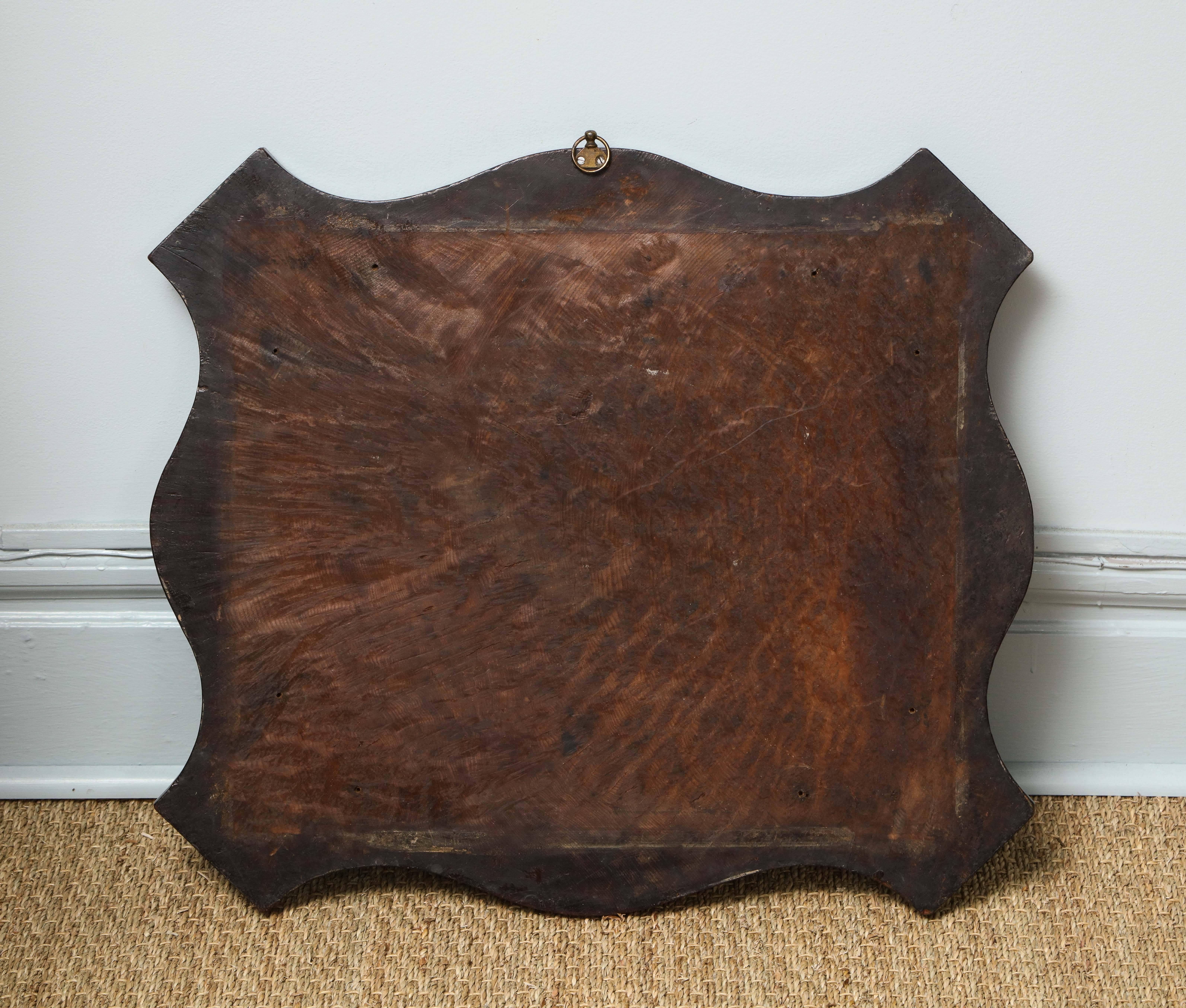 Fine Shaped Burl Tabletop with Compass Star Inlay In Excellent Condition For Sale In Greenwich, CT