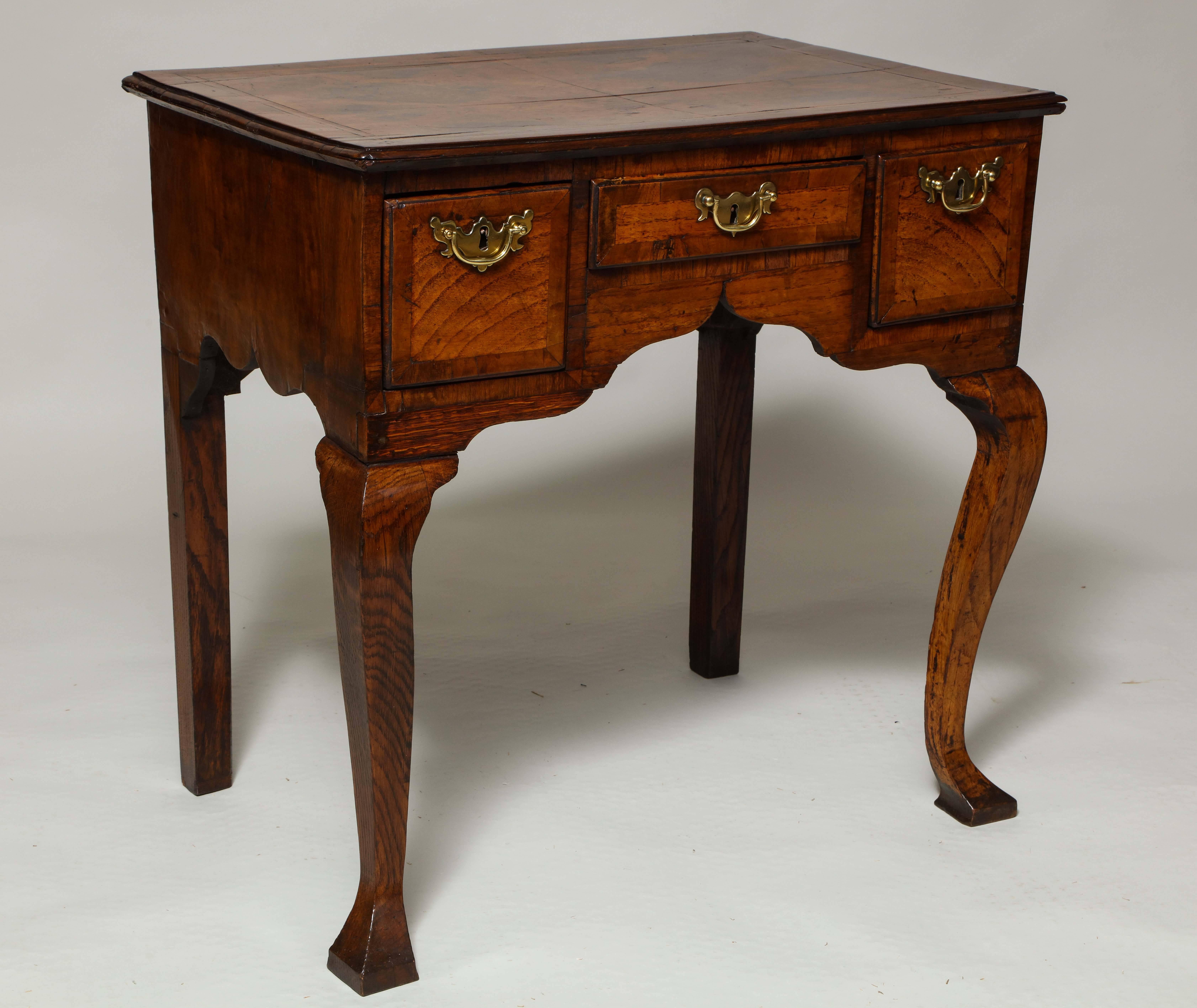 Early 18th Century English Oak and Walnut Dressing Table