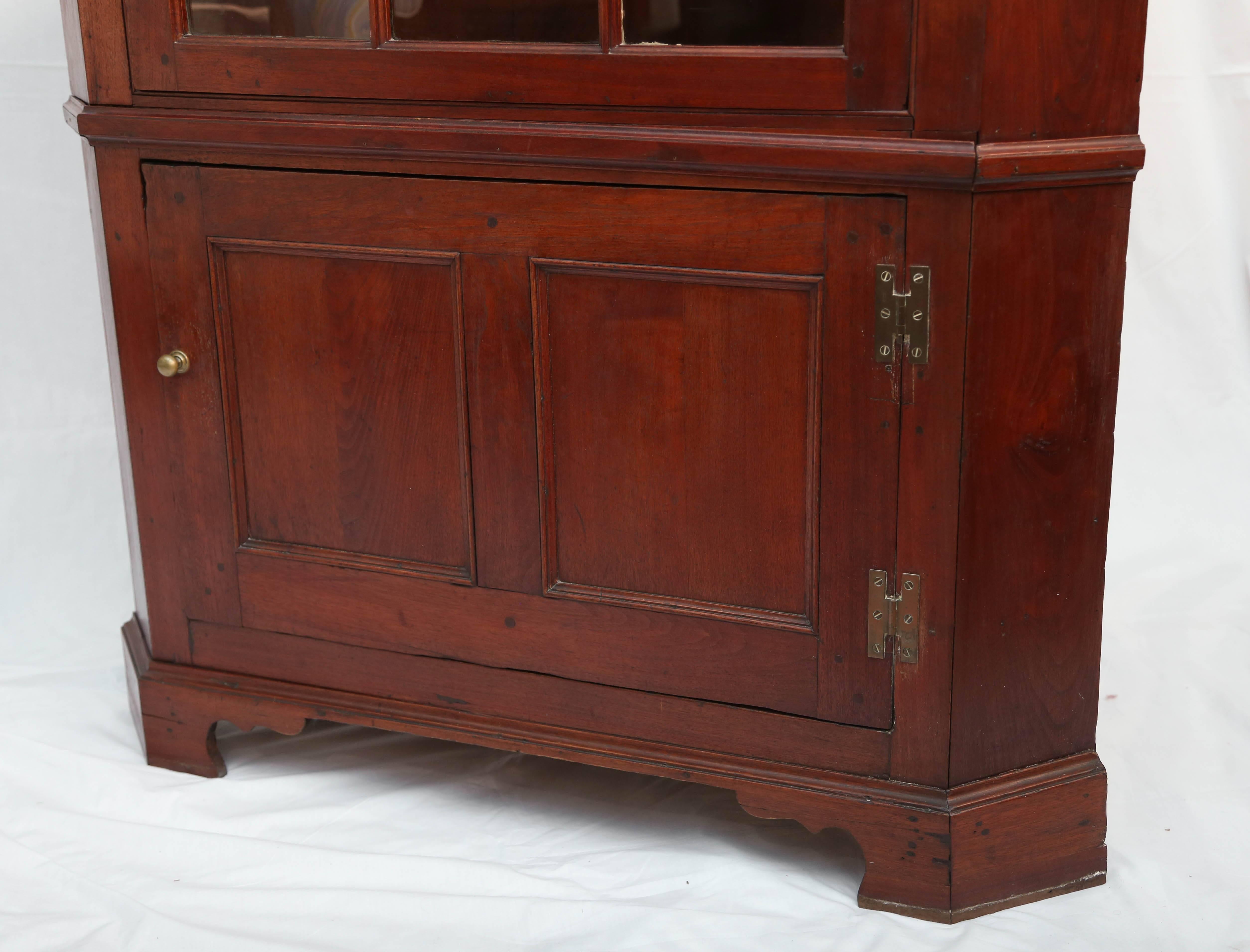 American Classical 18th Century American Corner Cupboard