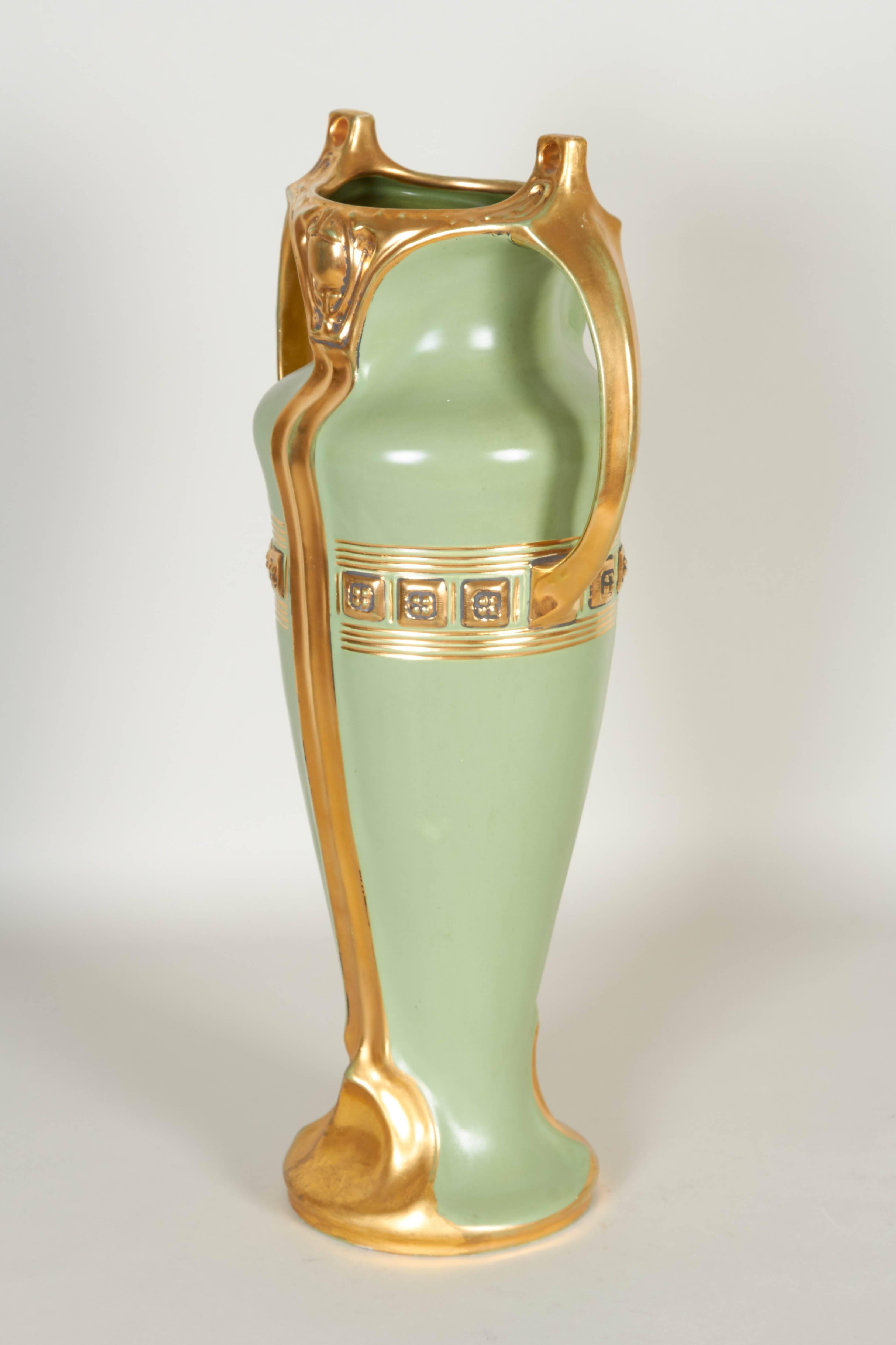 Austrian Greek Revival Gilt Porcelain Urn Vase In Good Condition In New York, NY
