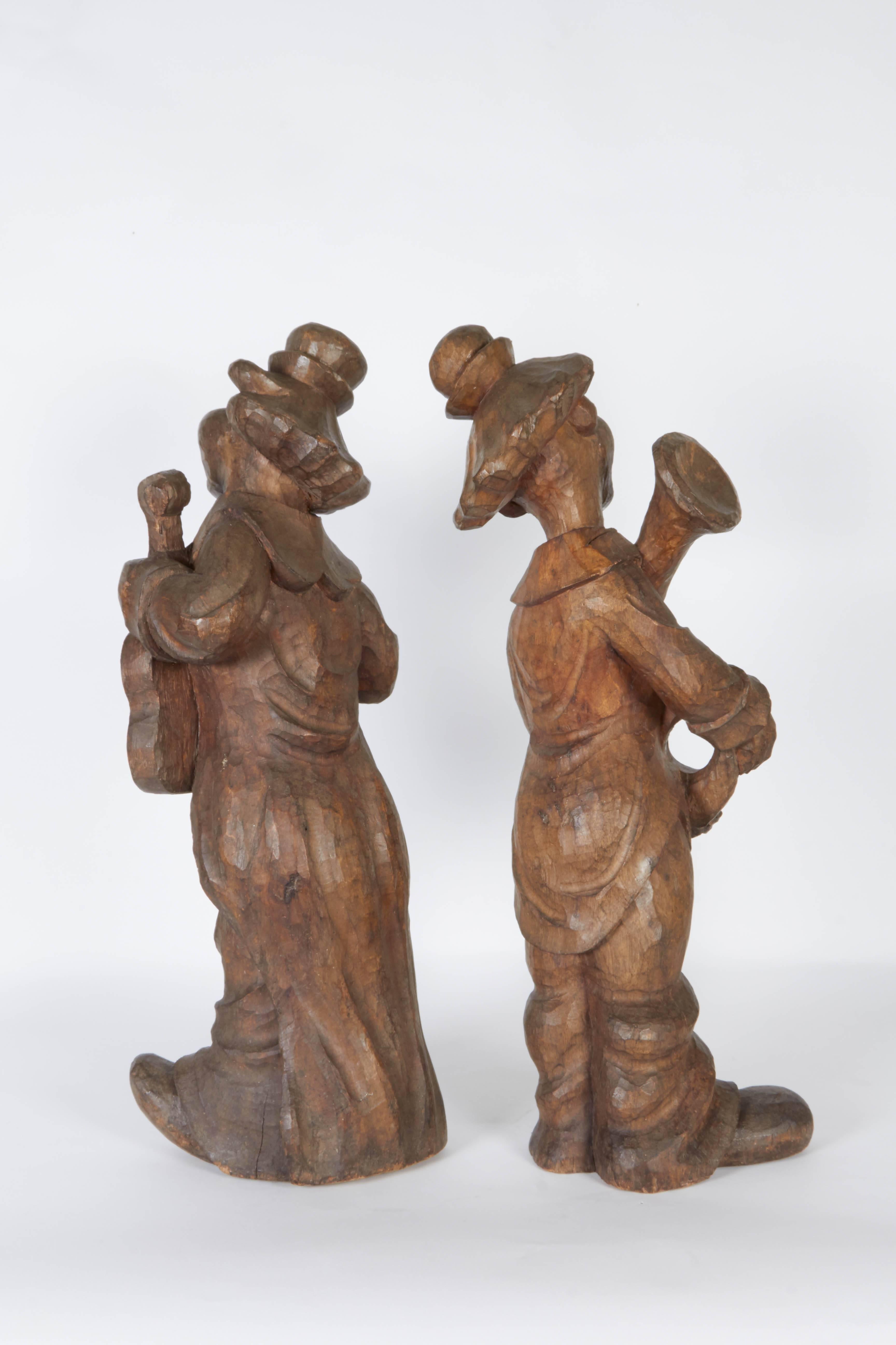 Pair of 1920s Solid Carved Wood Clown Figures 1