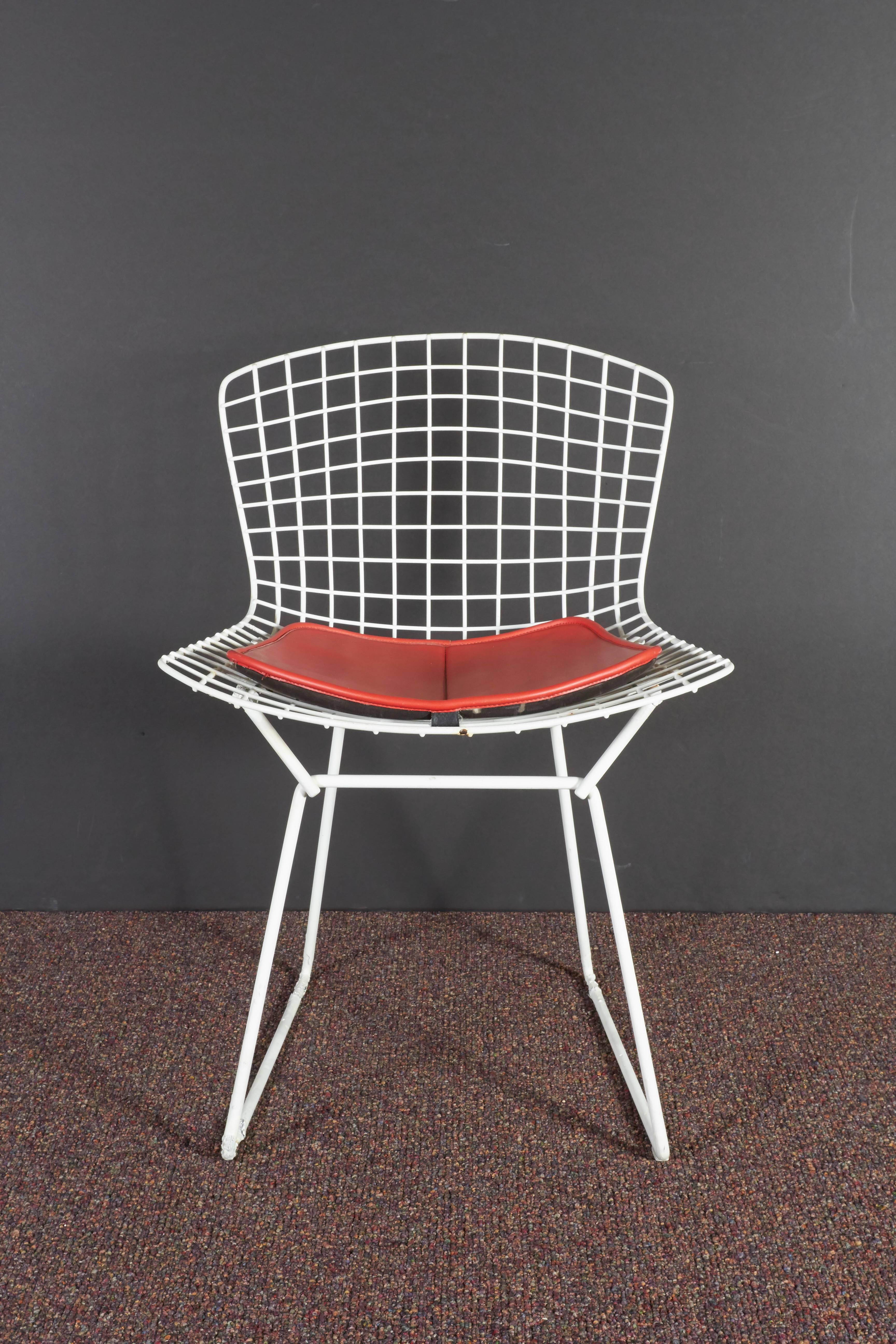 Set of Six Harry Bertoia Side Chairs for Knoll In Good Condition In New York, NY