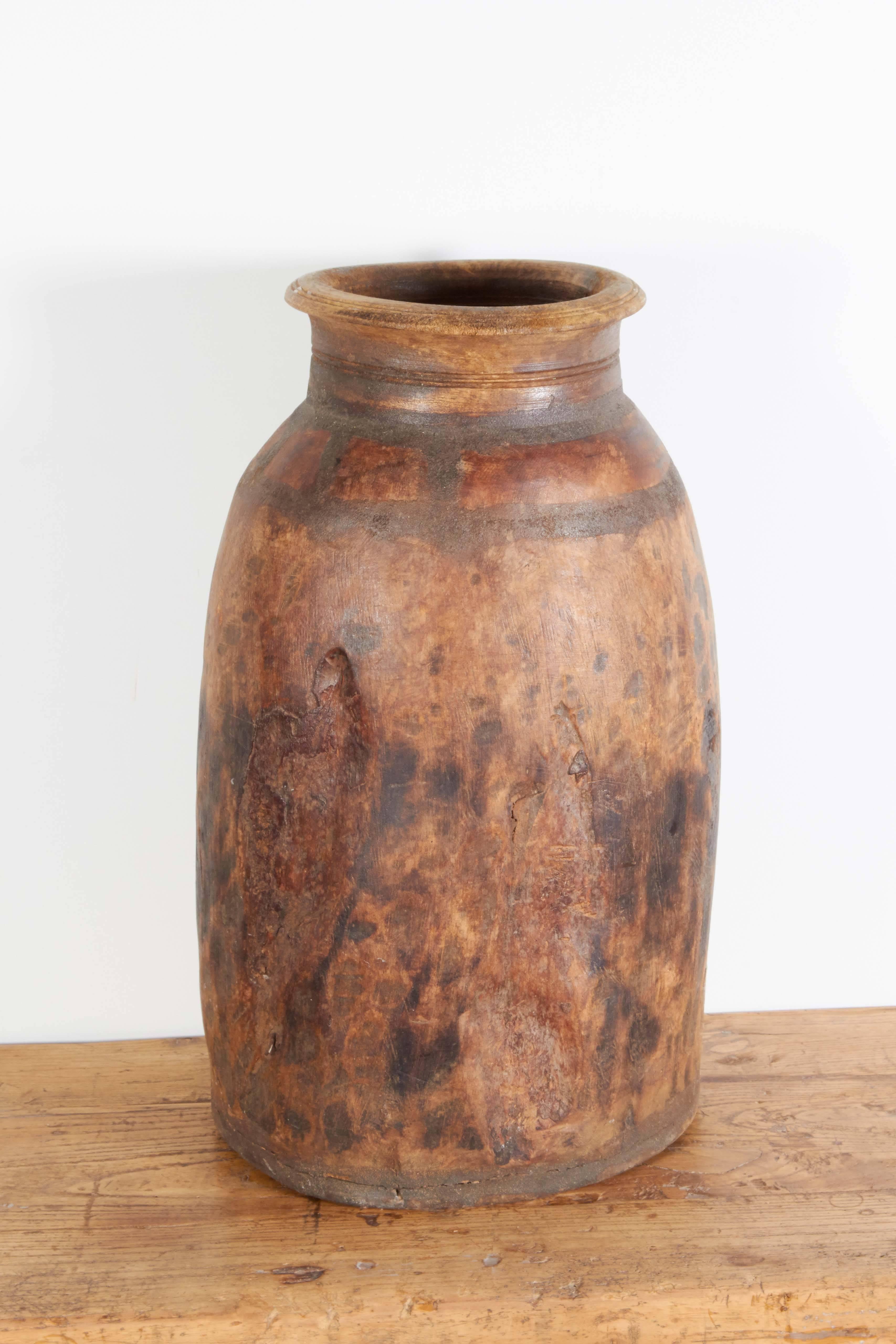 Perfectly Worn Primitive Grain Container In Good Condition In New York, NY