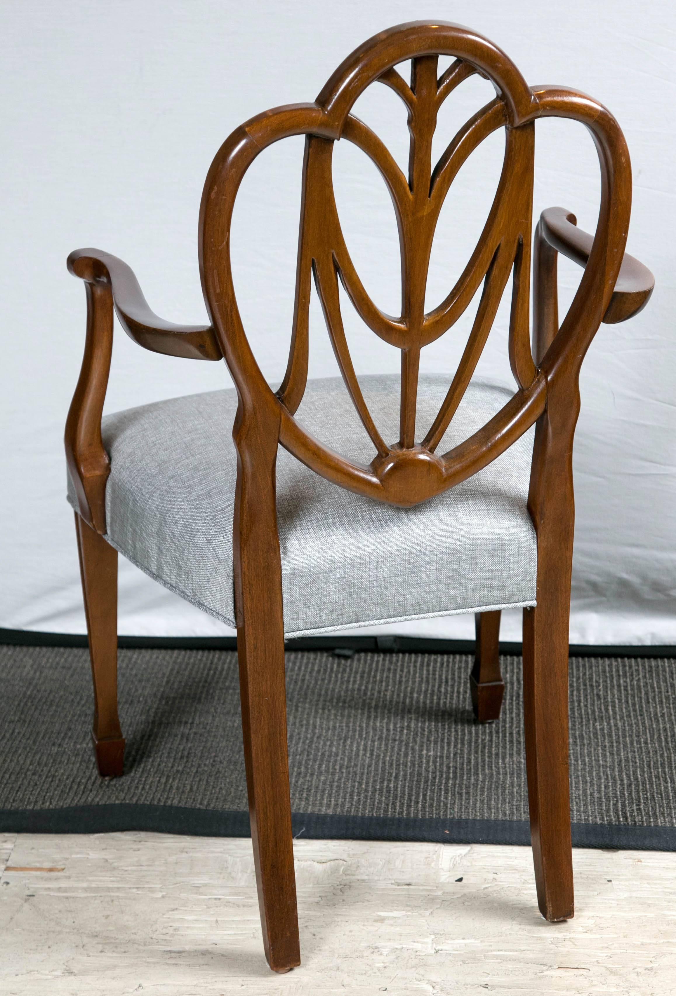 hepplewhite style chair