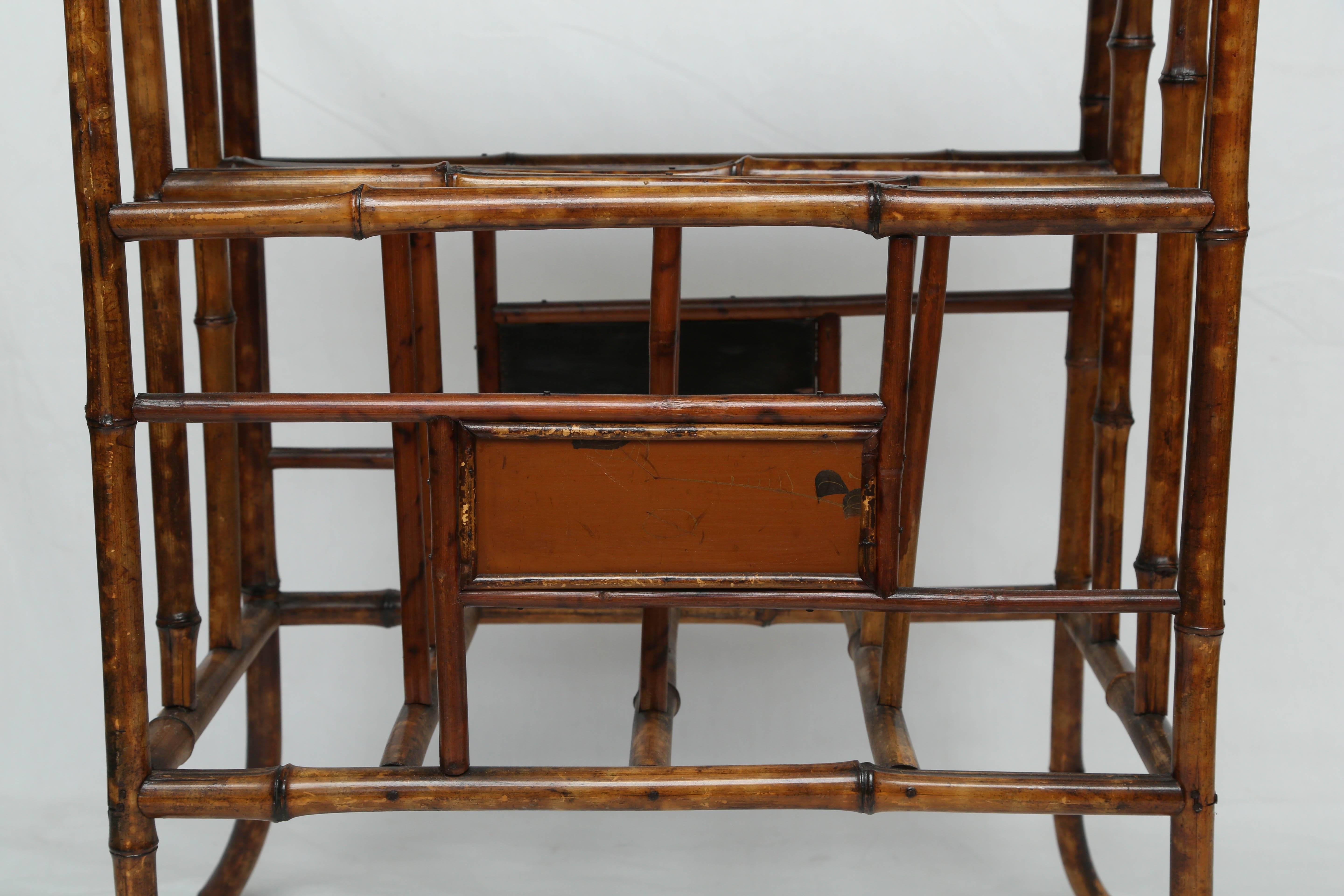 19th Century English Bamboo Magazine Rack with Tabletop In Excellent Condition For Sale In West Palm Beach, FL