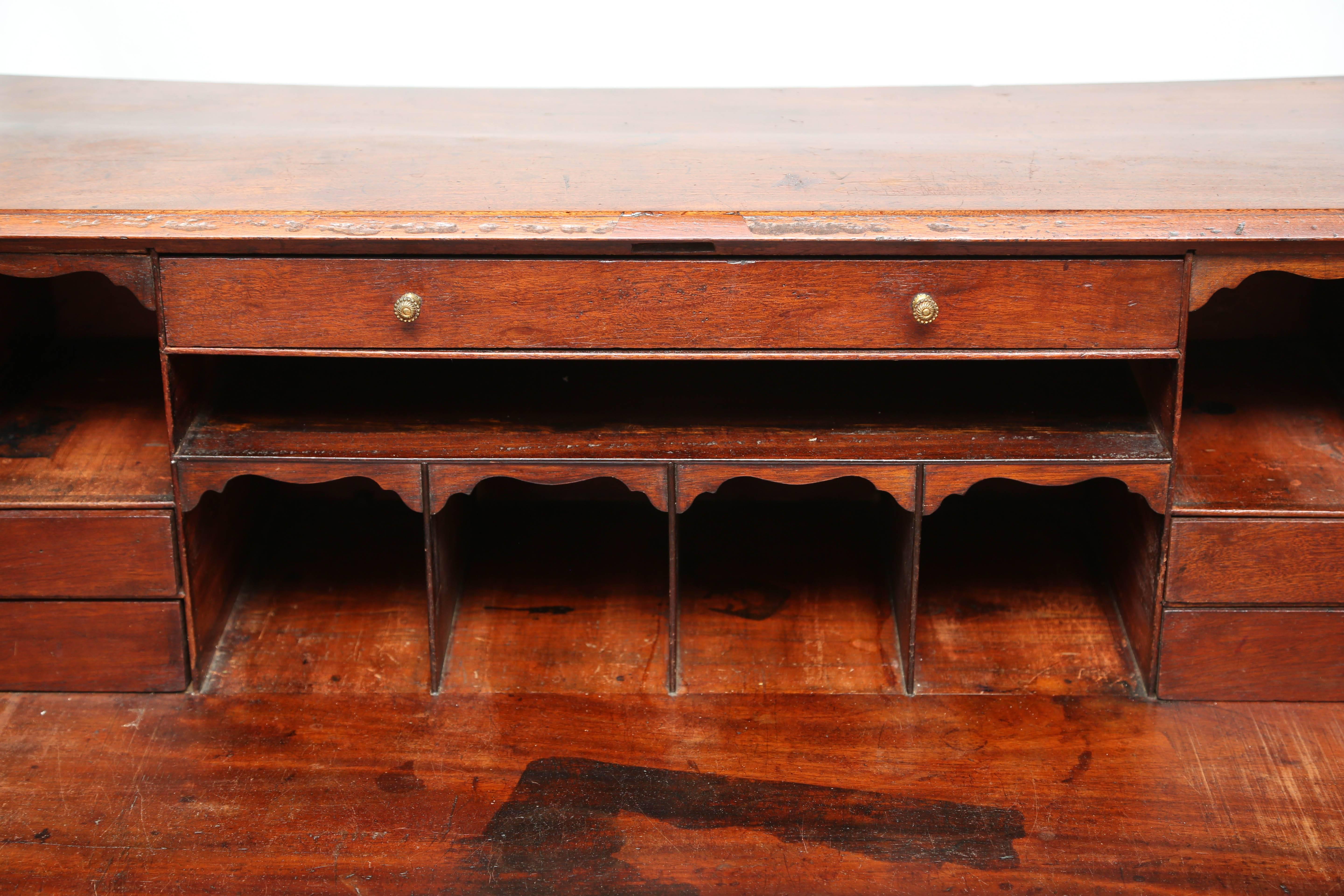 19th Century Georgian Mahogany Writing Desk In Excellent Condition In West Palm Beach, FL