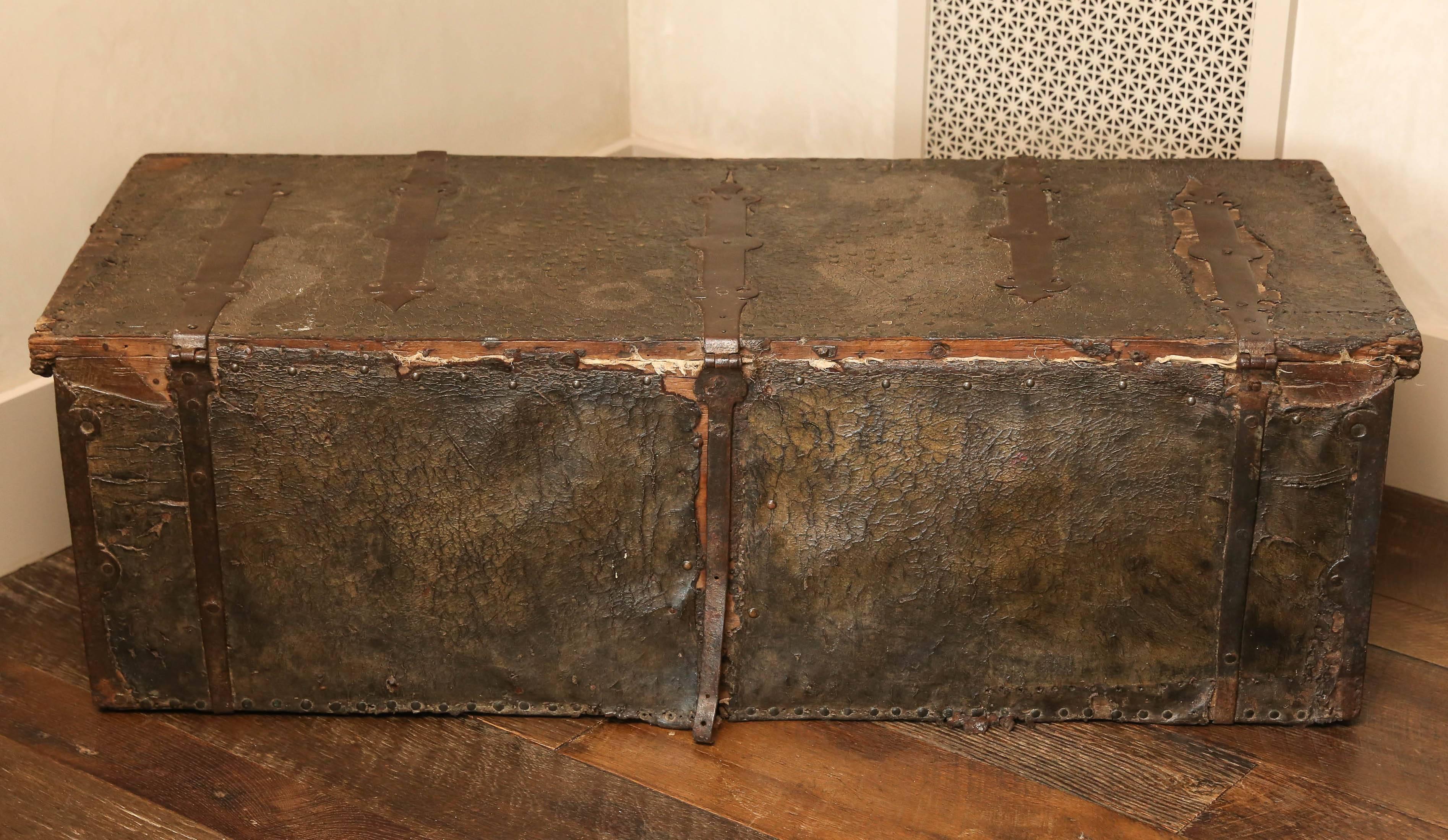 Late 16th Century Spanish Leather Trunk 4