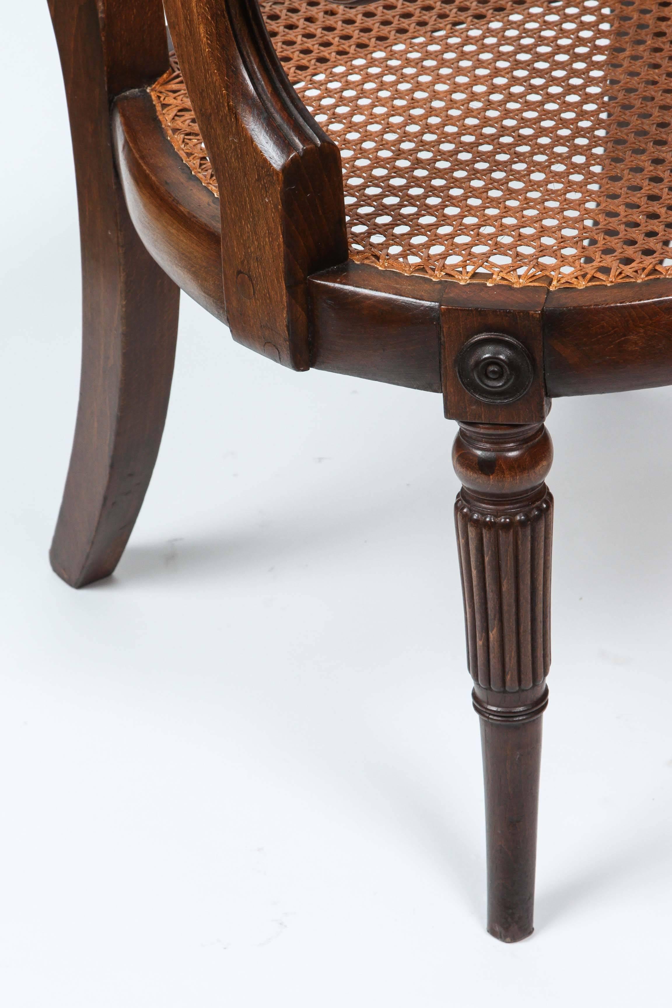 Pair of English Regency Over-Scaled Mahogany Armchairs, circa 1820 For Sale 1