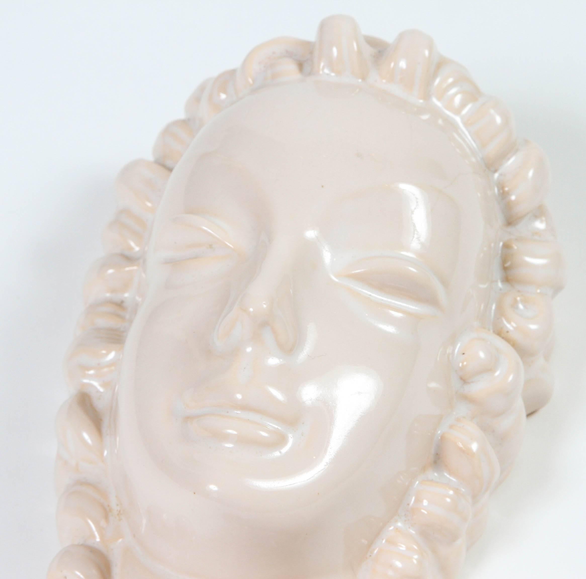 Art Deco Wall Hanging Bust of Woman In Excellent Condition In Pasadena, CA