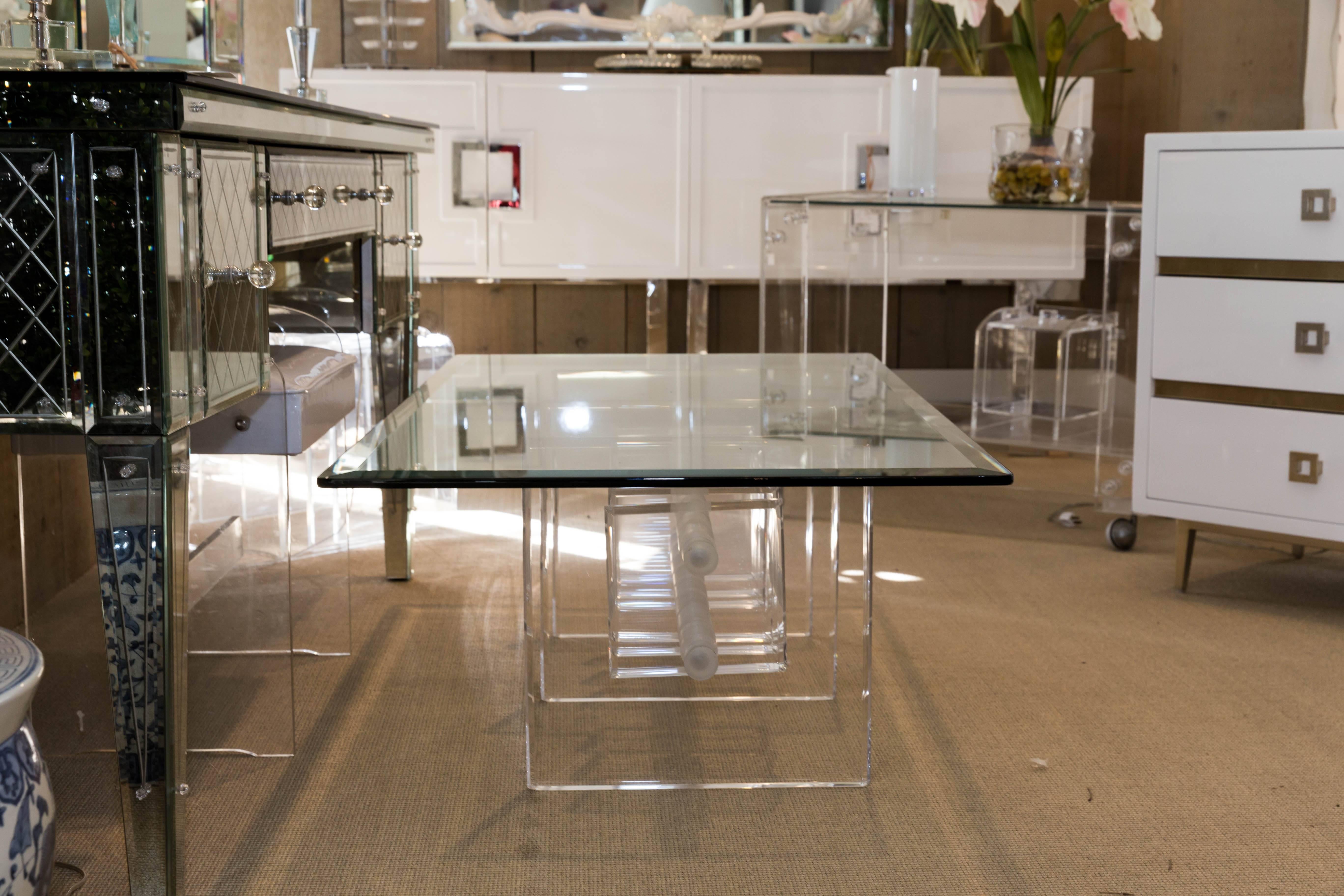 Mid-Century Modern Mid-Century Glass Top Cocktail Table with Attractive Lucite Base For Sale