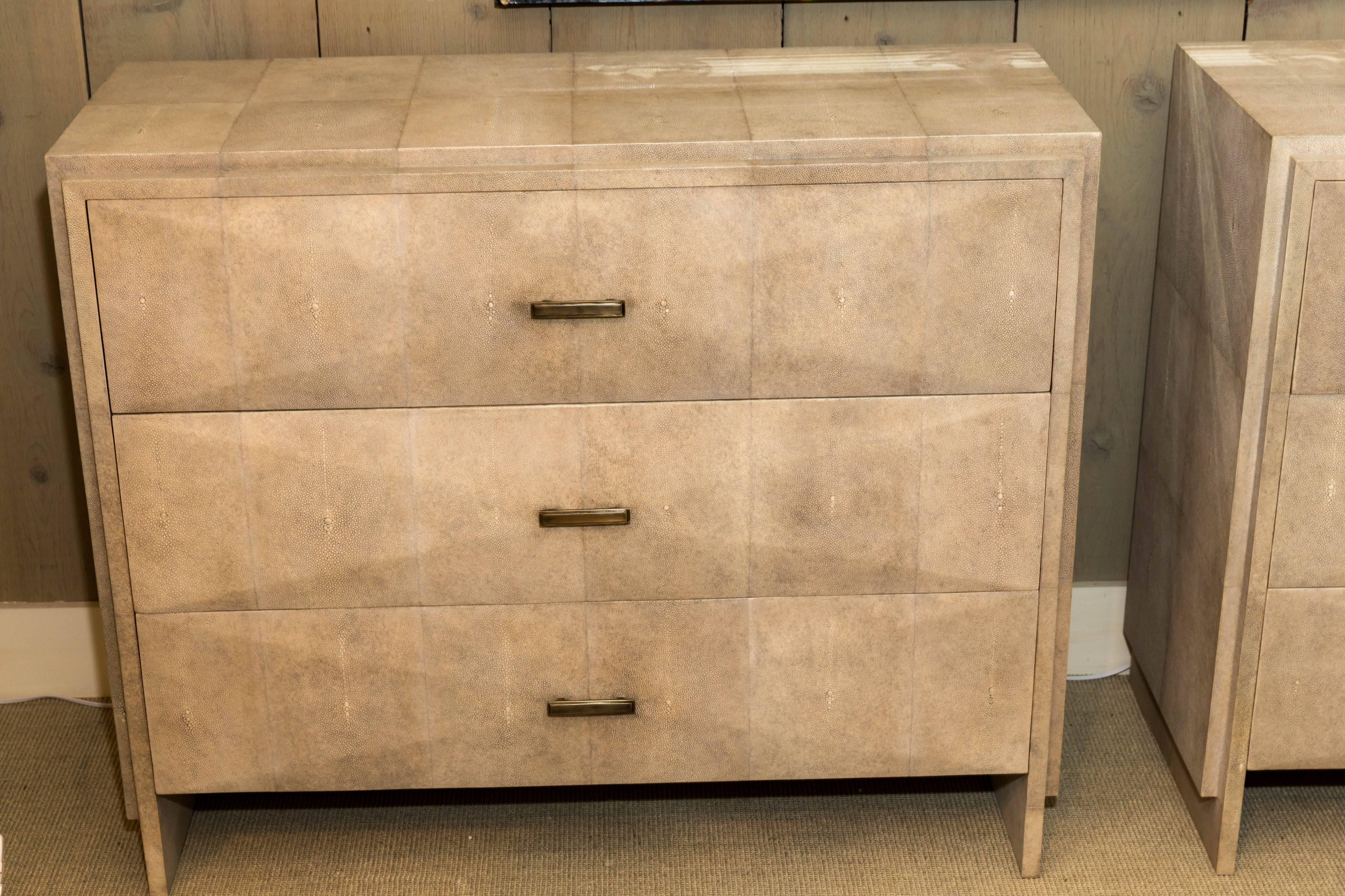 Beautiful Pair of Natural Shagreen Three-Drawer Commodes In Excellent Condition In Water Mill, NY