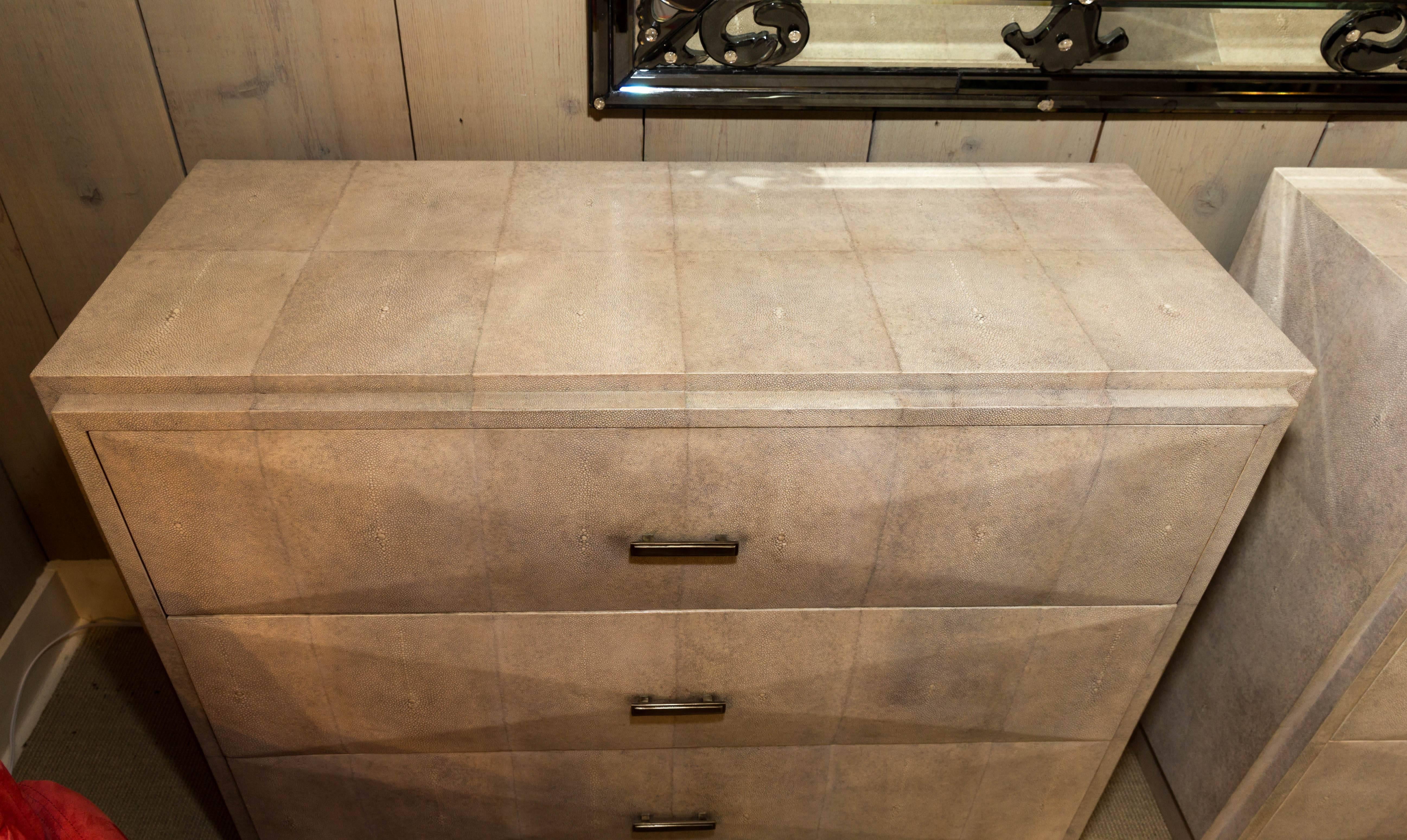 Contemporary Beautiful Pair of Natural Shagreen Three-Drawer Commodes