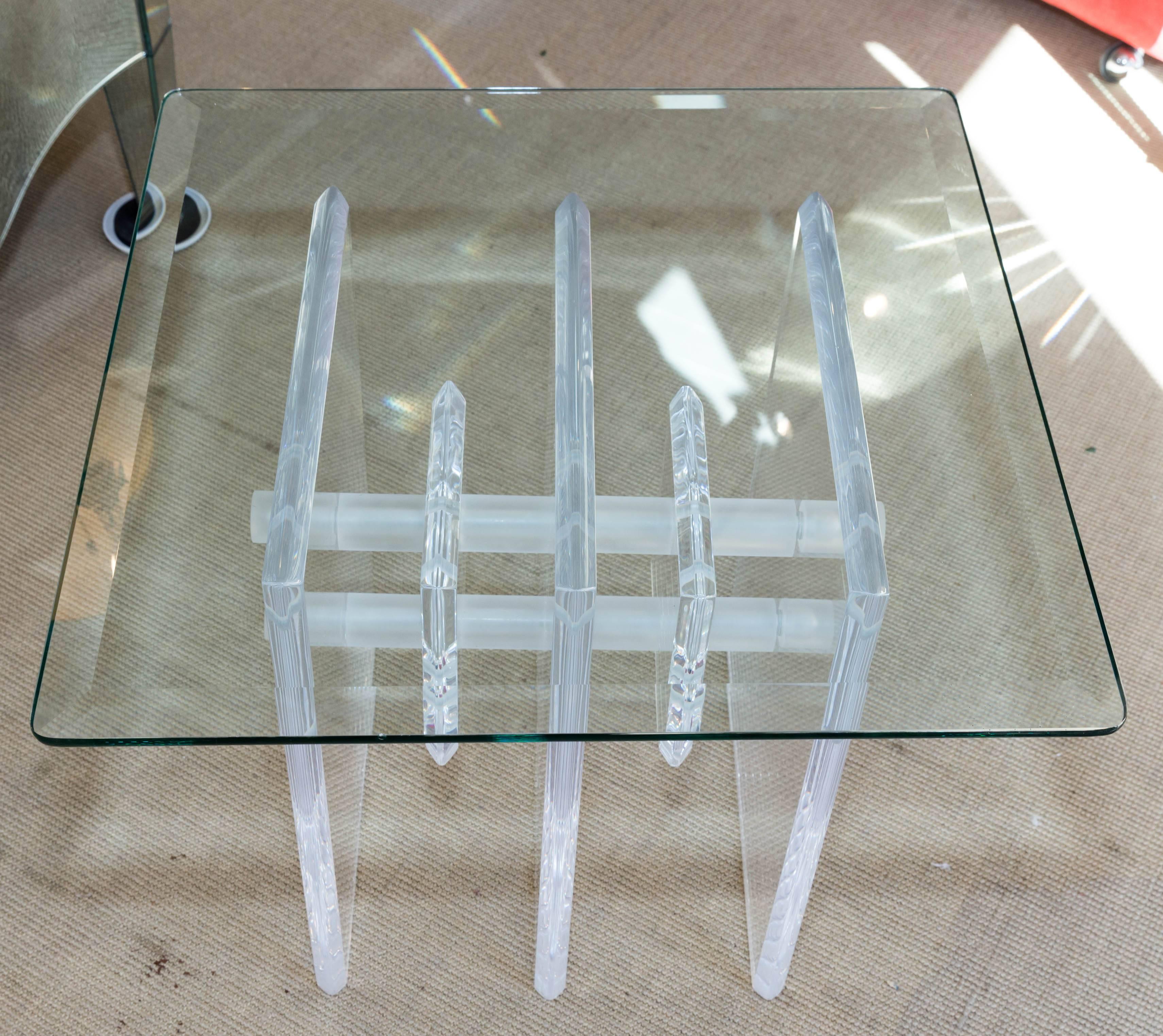 Mid-Century Lucite Occasional Table with Very Attractive Base For Sale 1