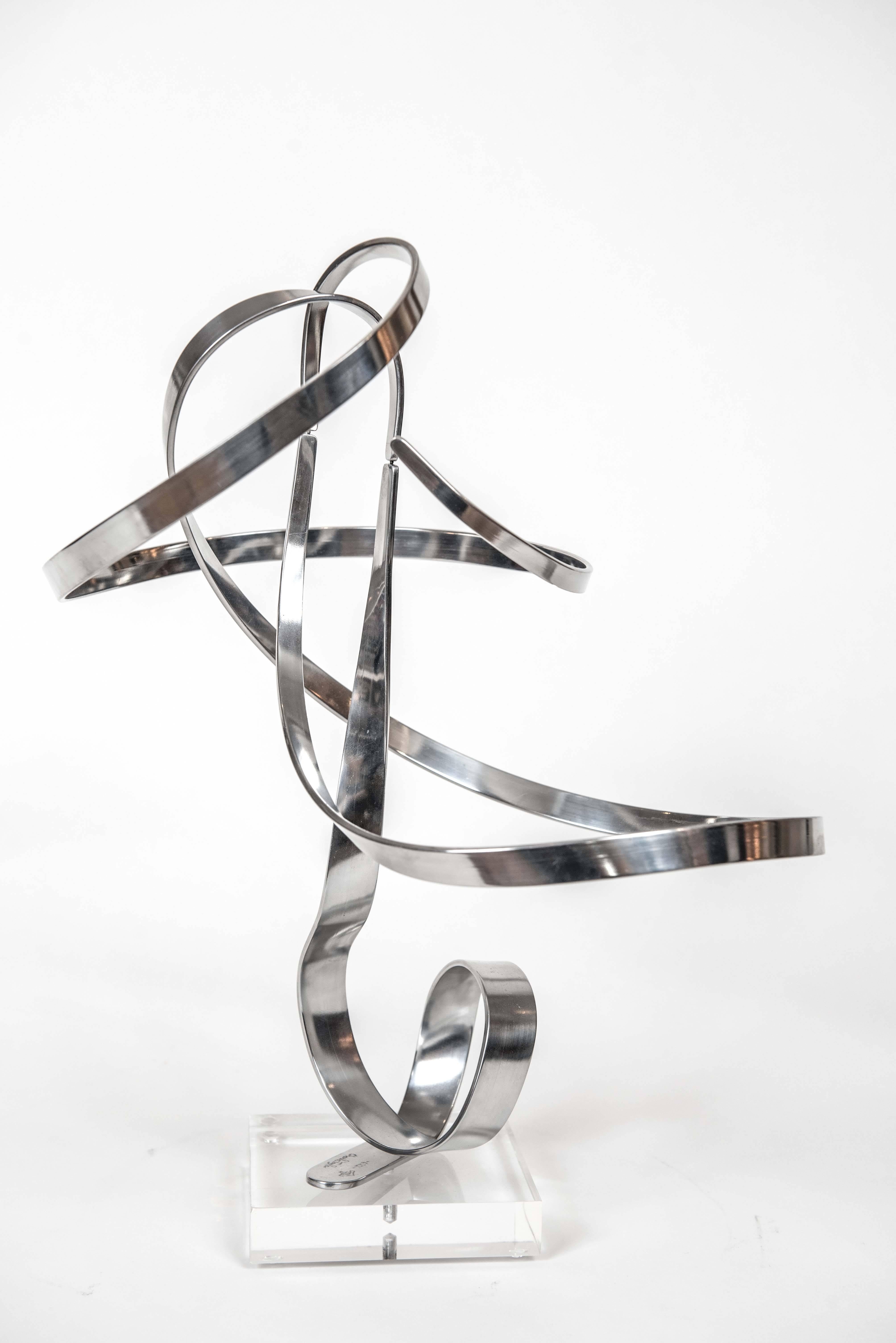 Kinetic Aluminum Sculpture by American Charles Taylor, circa 1975 In Excellent Condition In Toronto, ON