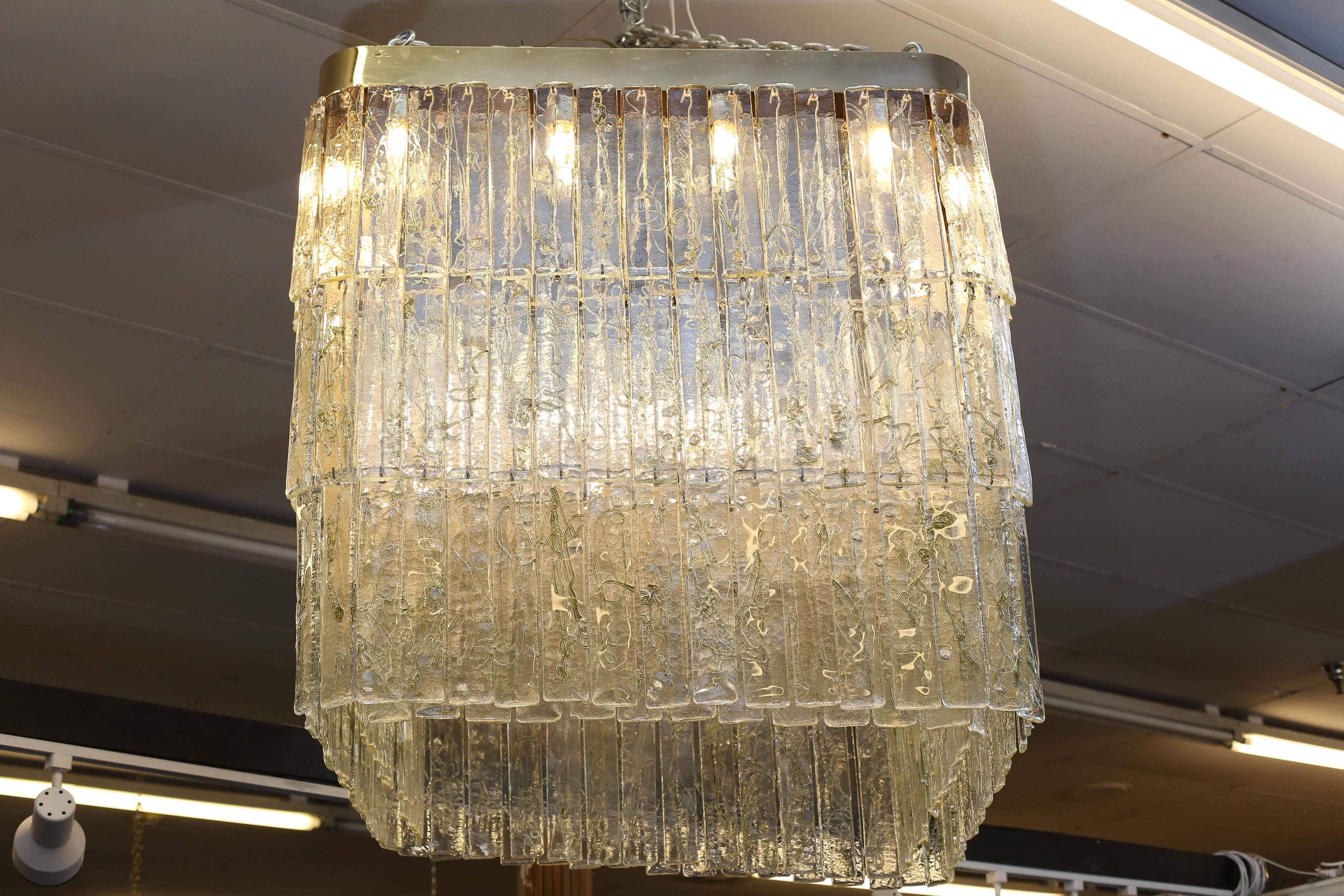 Grand Mid-Century Murano Chandelier Made by Mazzega In Excellent Condition For Sale In Houston, TX