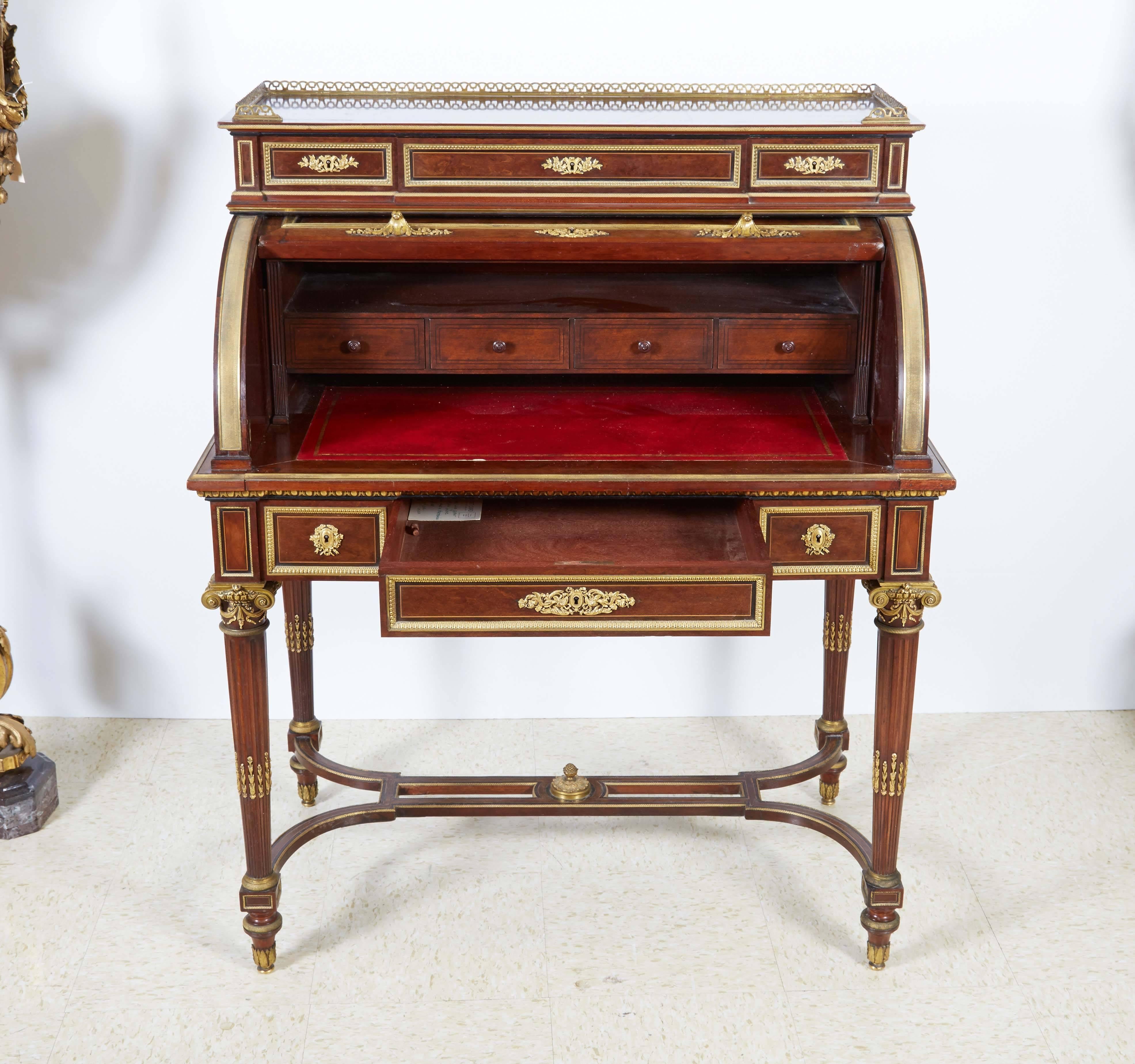 French Ormolu-Mounted Bureau a Cylindre Roll Top Desk Signed H. Fourdinois 3