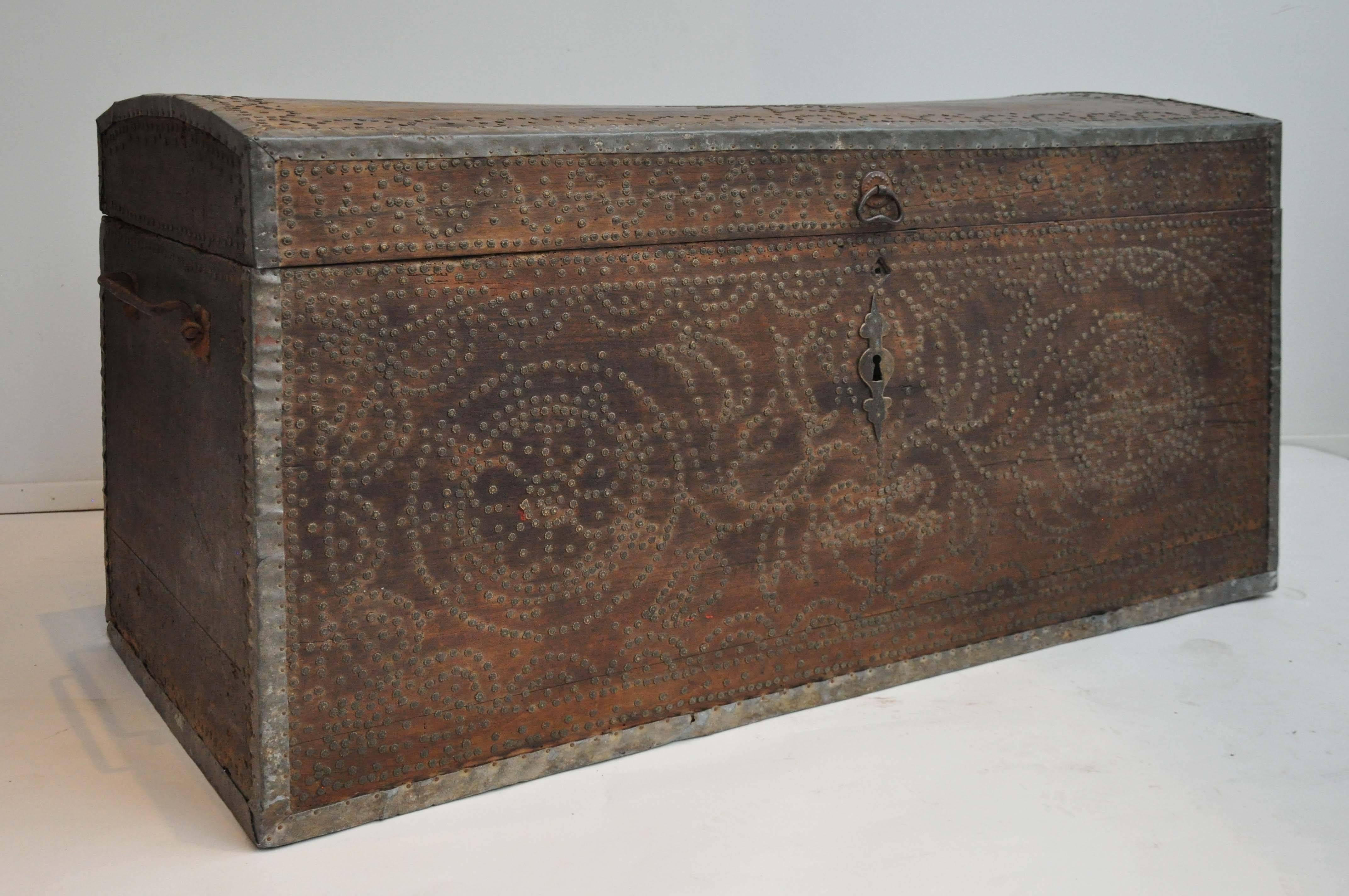 Late 19th Century Studded Trunk from France In Good Condition In Chicago, IL