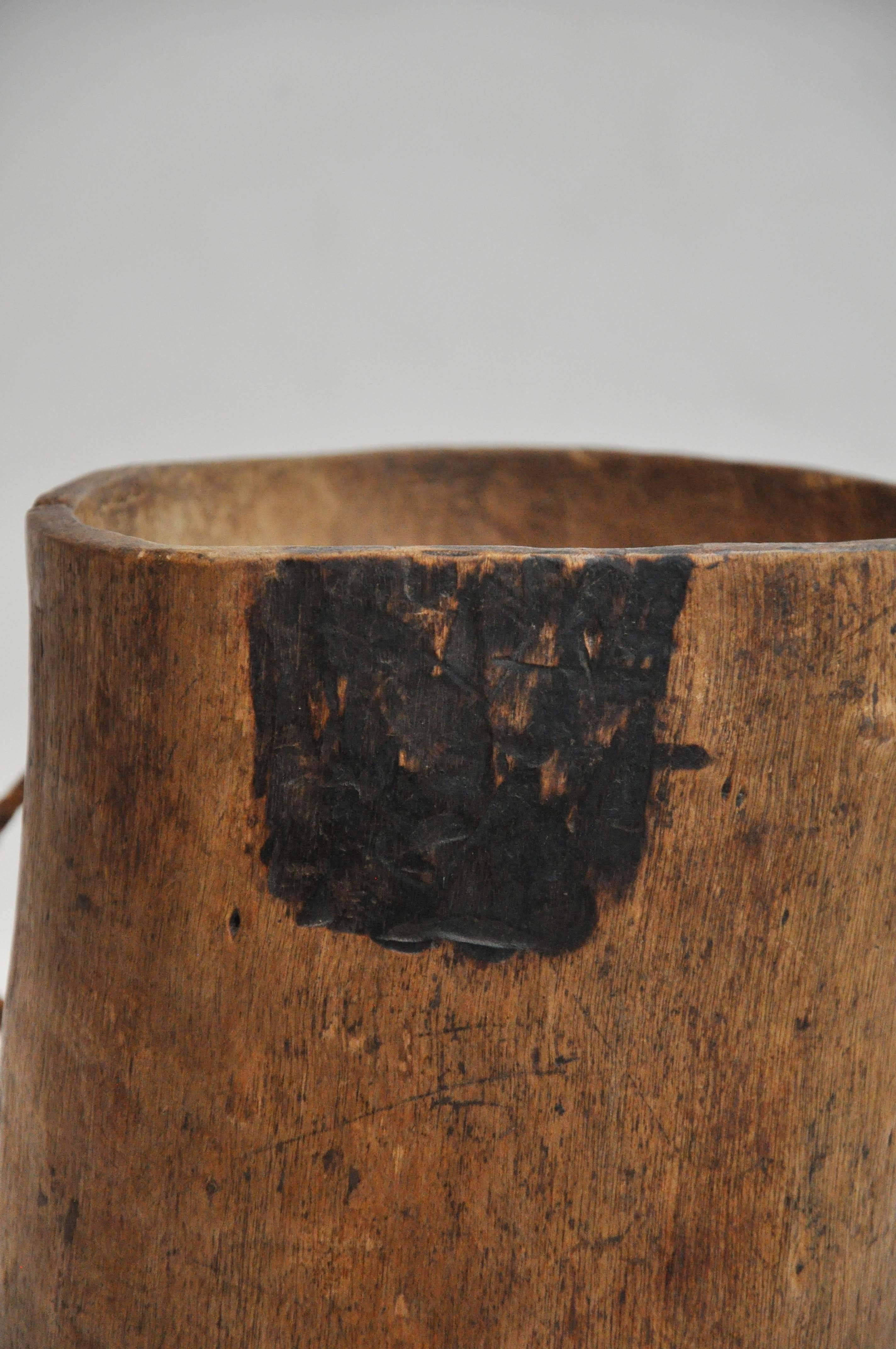 Early 20th Century African Milk Jug in Wood With Metal Repair 4