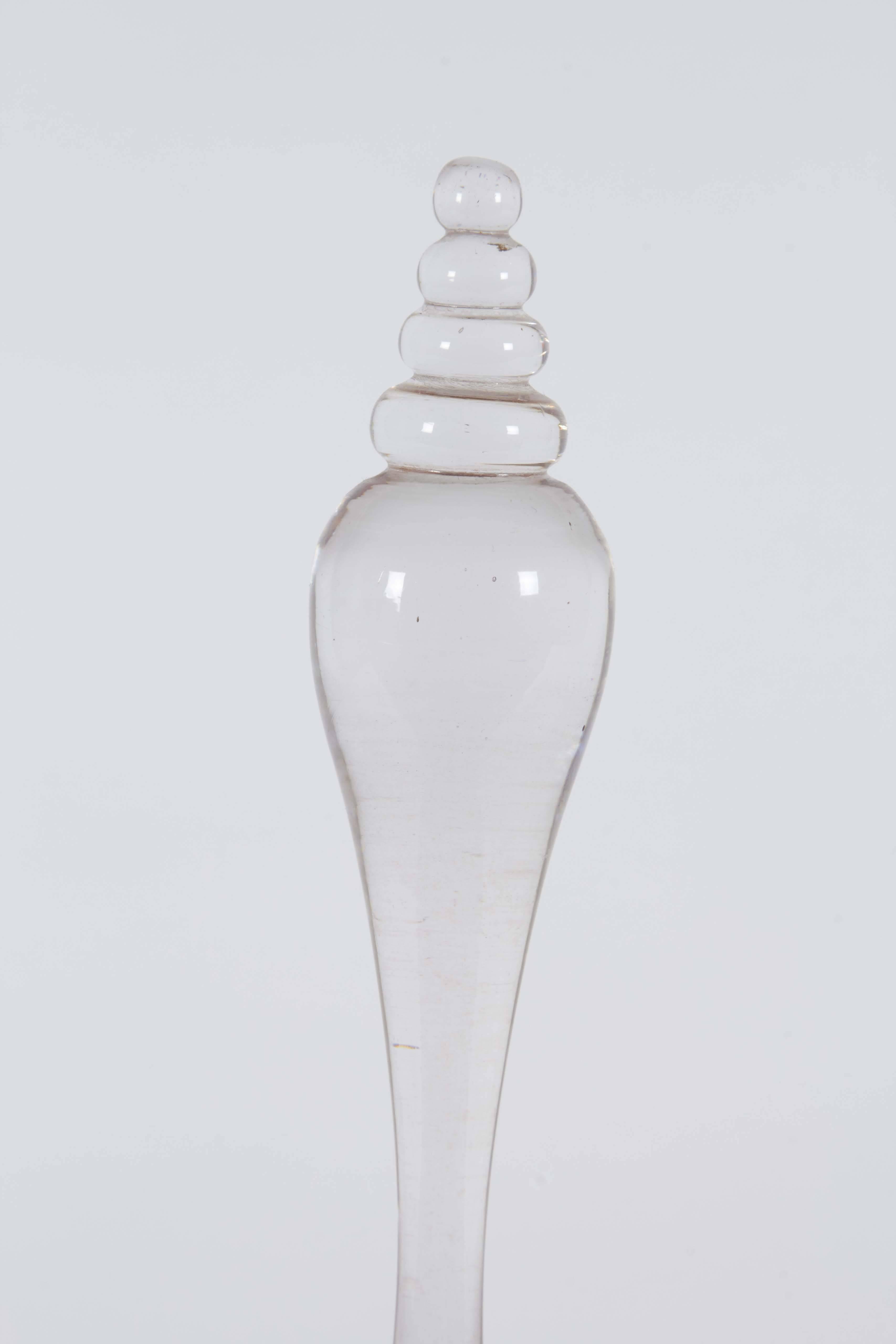1880 English Cranberry Decorative Glass Bell In Good Condition For Sale In New York, NY