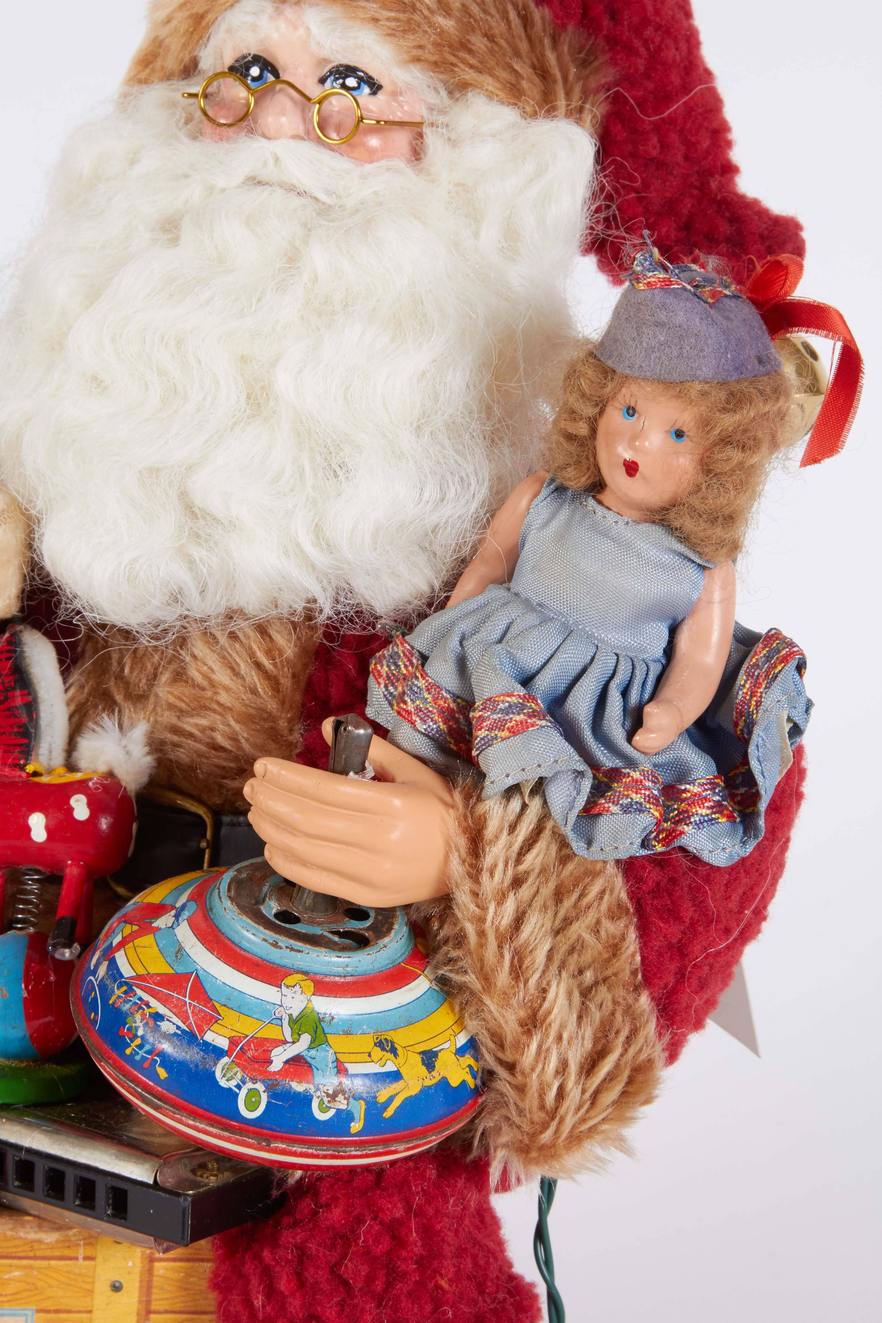 Santa on Toy Wagon Christmas Decor, Contemporary Decor from Vintage Toys In Good Condition In New York, NY