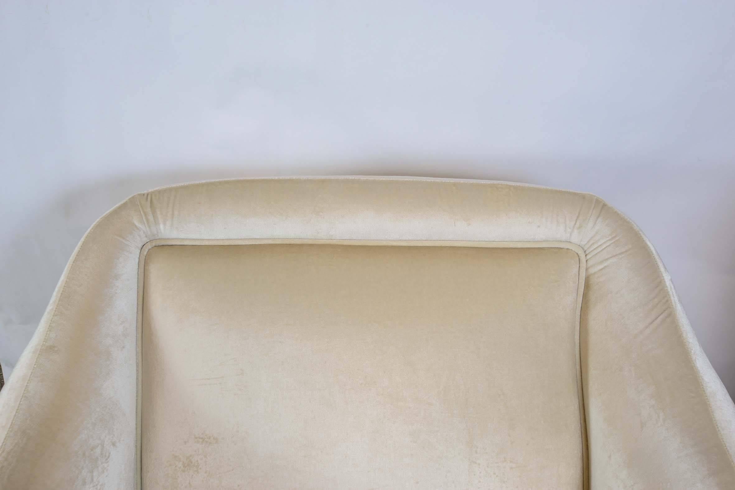 Pair of Comfortable Vintage Armchairs In Excellent Condition In Saint-Ouen (PARIS), FR