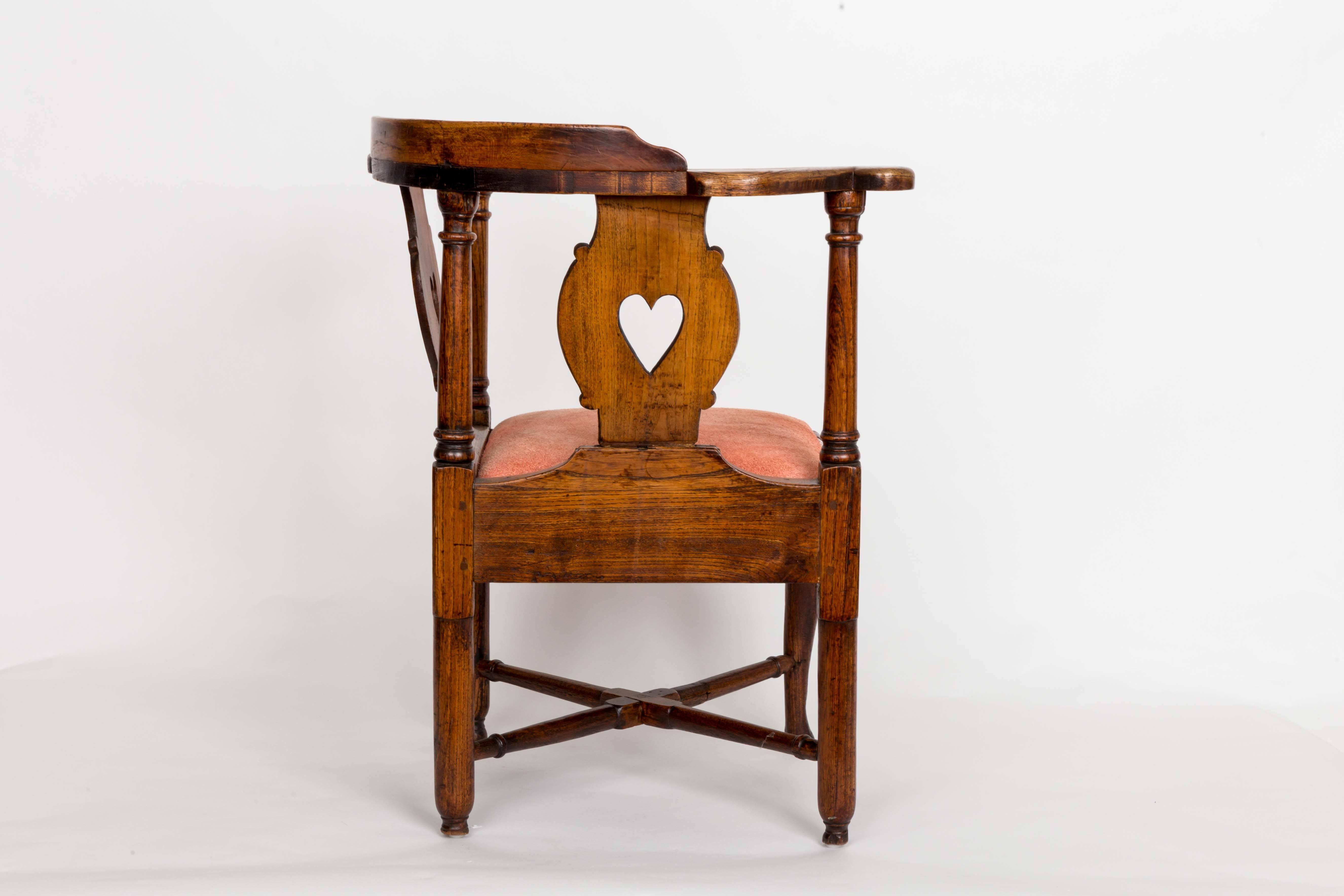 Hardwood 18th Century English Oak Corner Chair