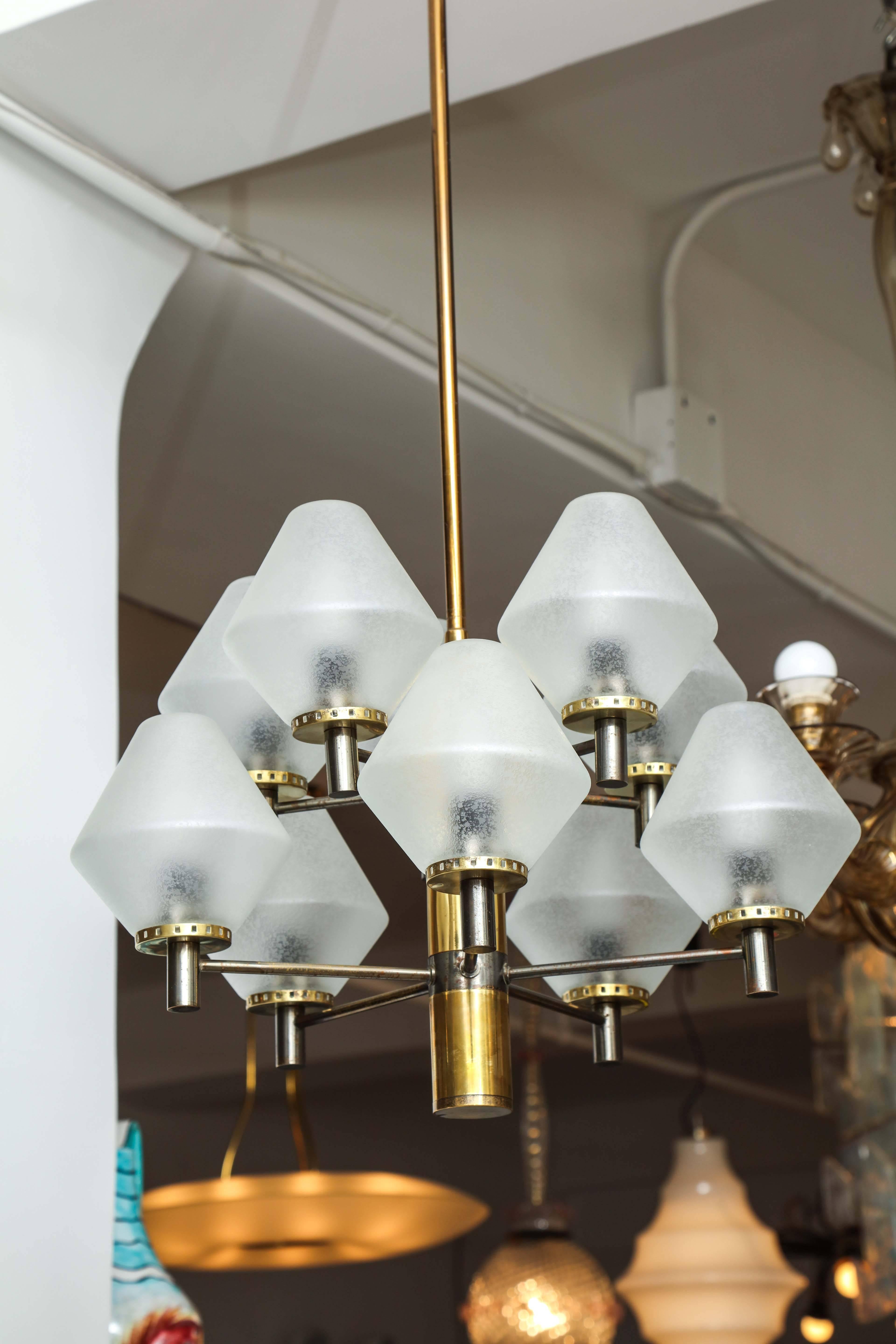 Italian  Stilnovo ten light chandelier made in Italy 1970 For Sale