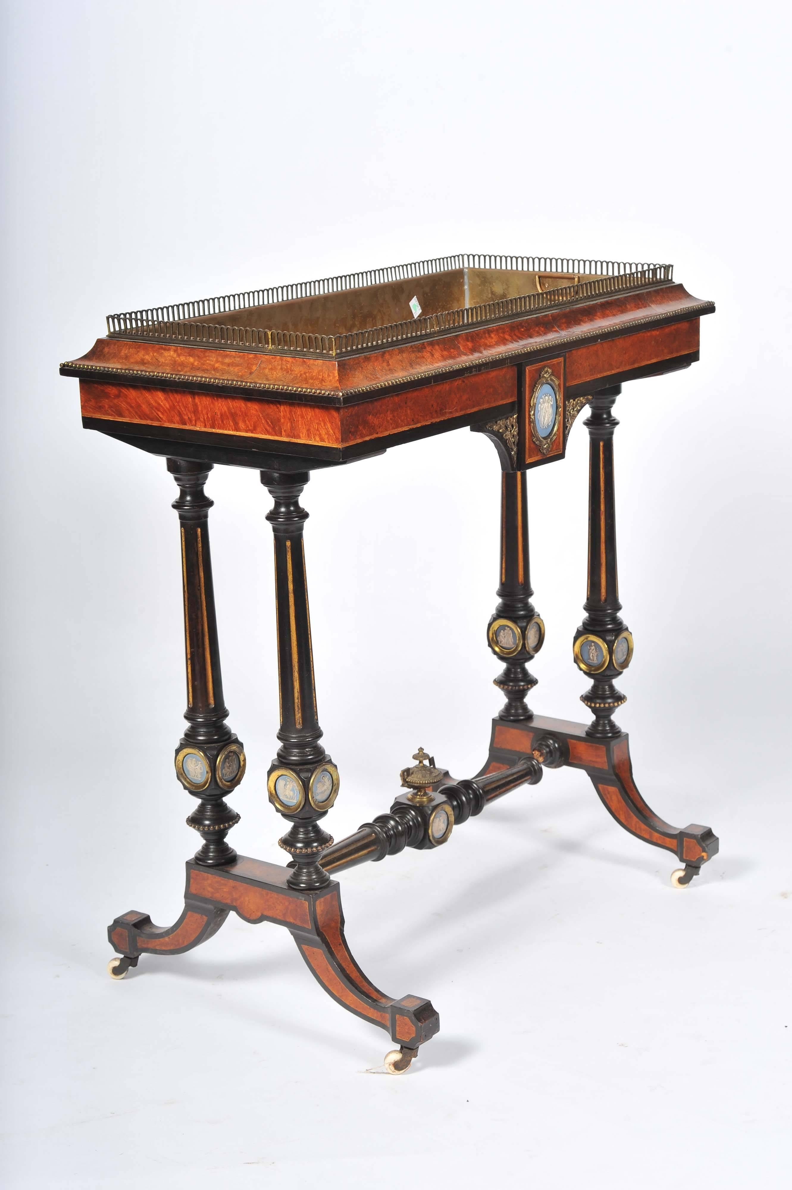 English 19th Century Jardiniere