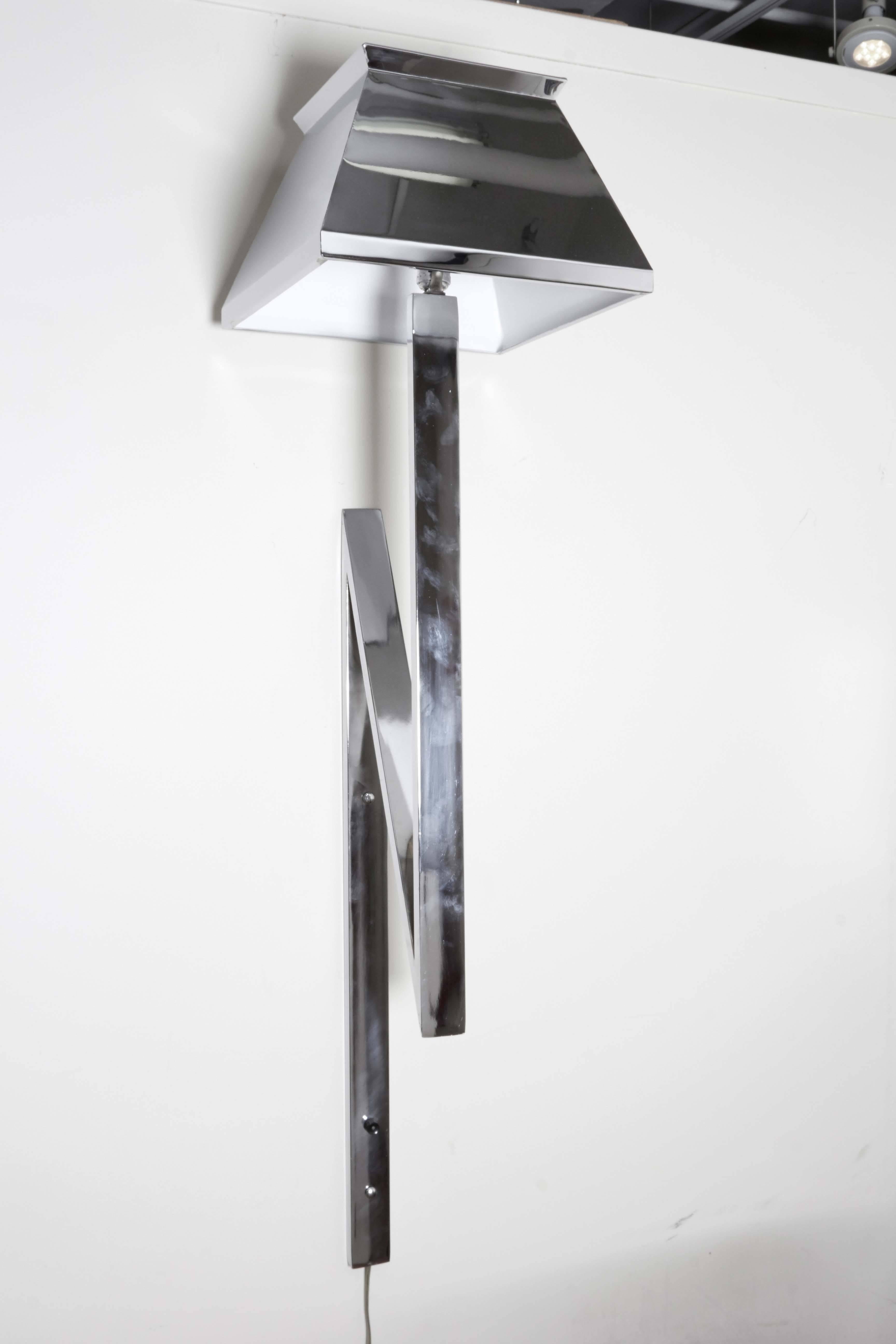 Pair of Large Scale Milo Baughman Style Chrome Sconces In Excellent Condition In New York, NY