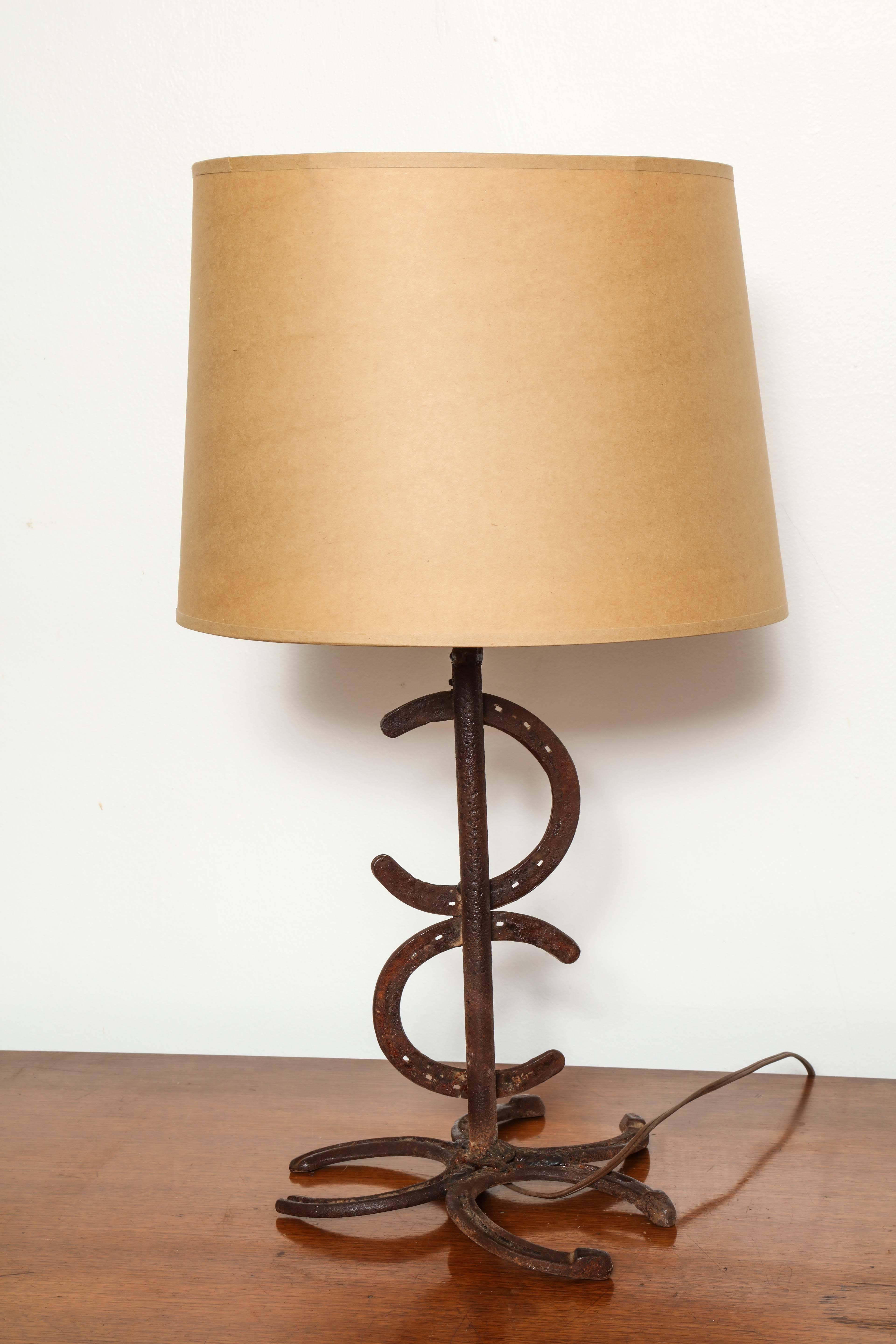 horse shoe lamp
