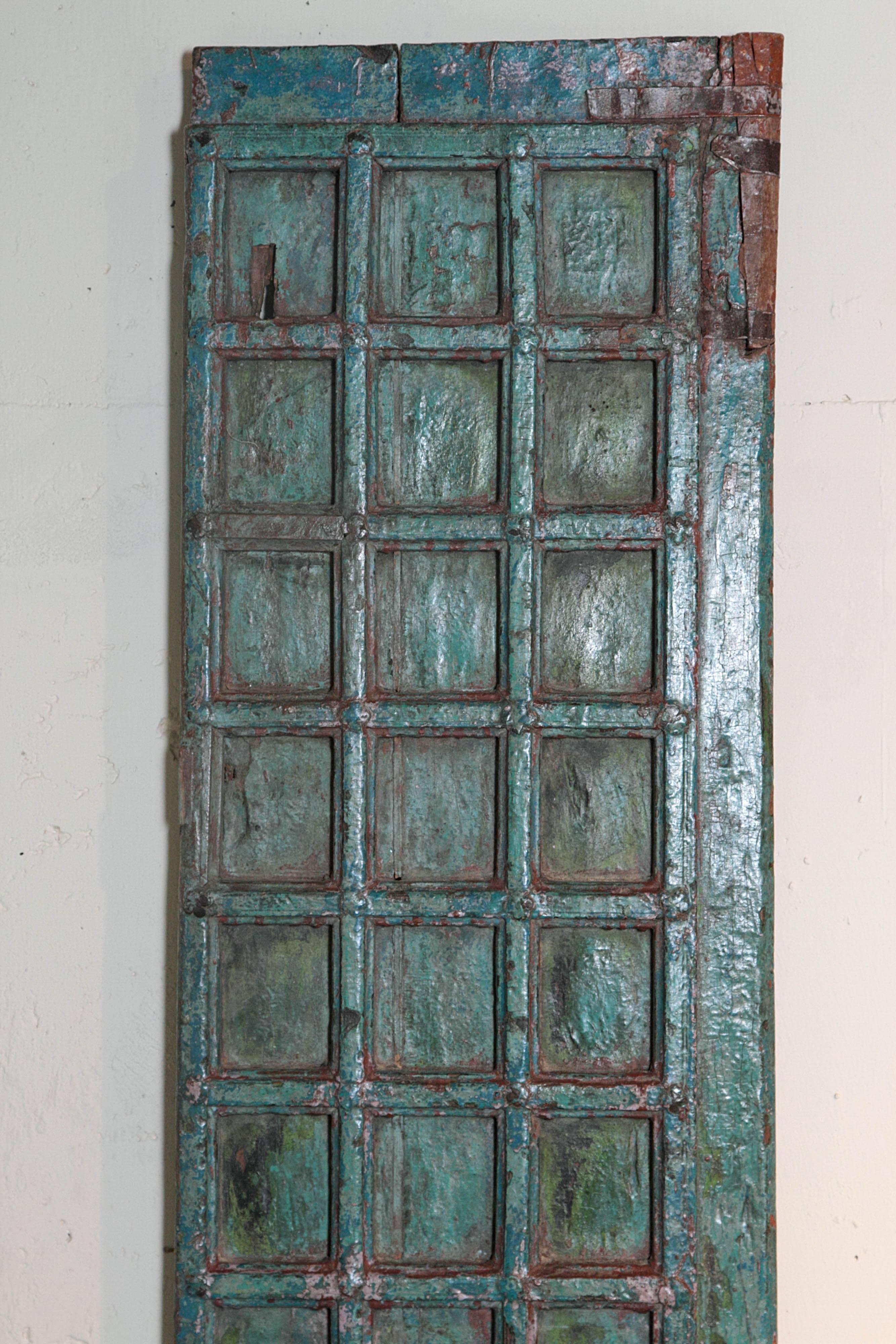 Pair of Antique Palace Doors in Original Patina In Excellent Condition In Dallas, TX