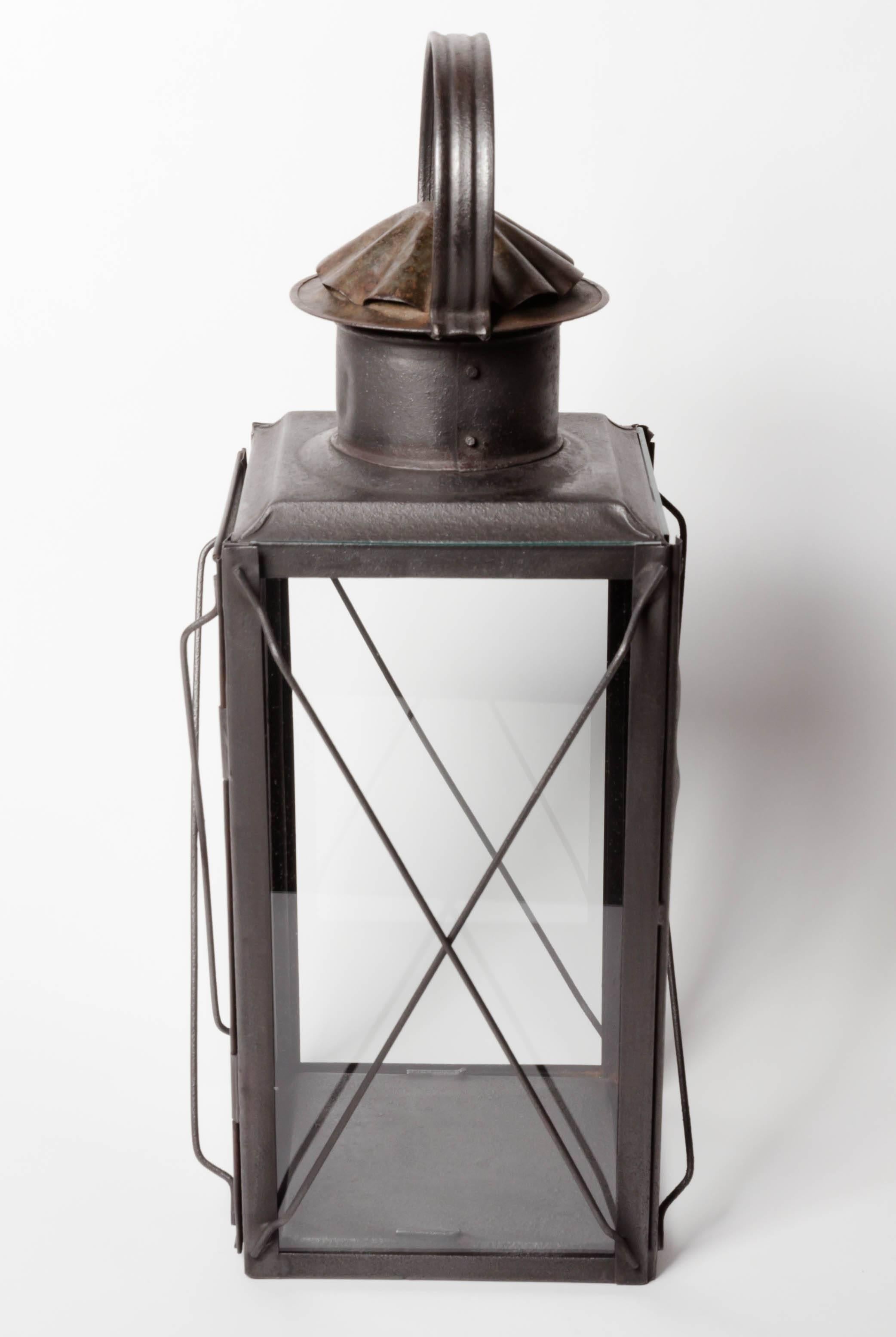 19th Century Scottish Glass Side Lantern In Good Condition For Sale In Southampton, NY
