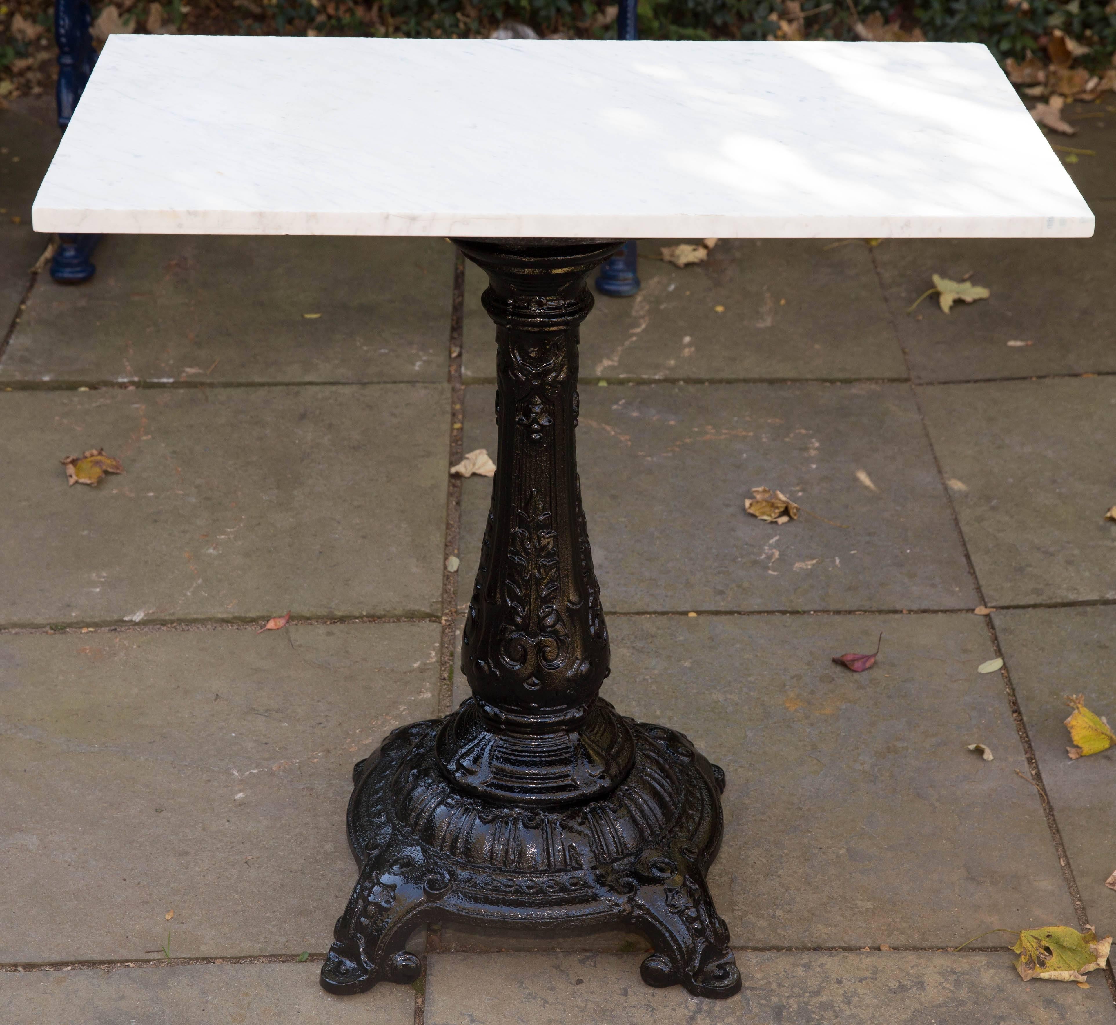 Marble Top Cast Iron Base English 19th Century Pub Table For Sale 4