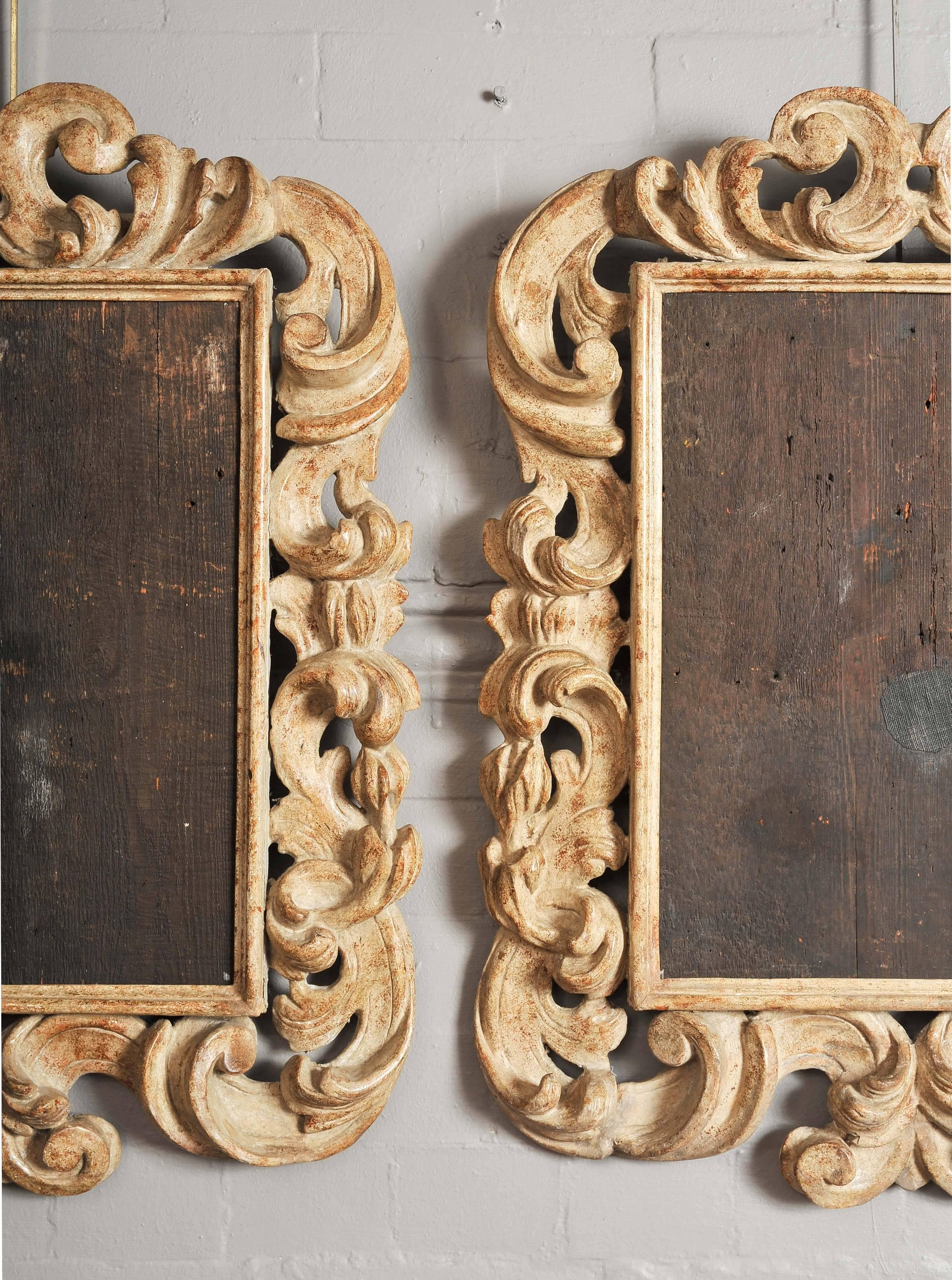 Pair of 17th Century Italian Baroque Carved Wood Frames, to Simulate Stone 1