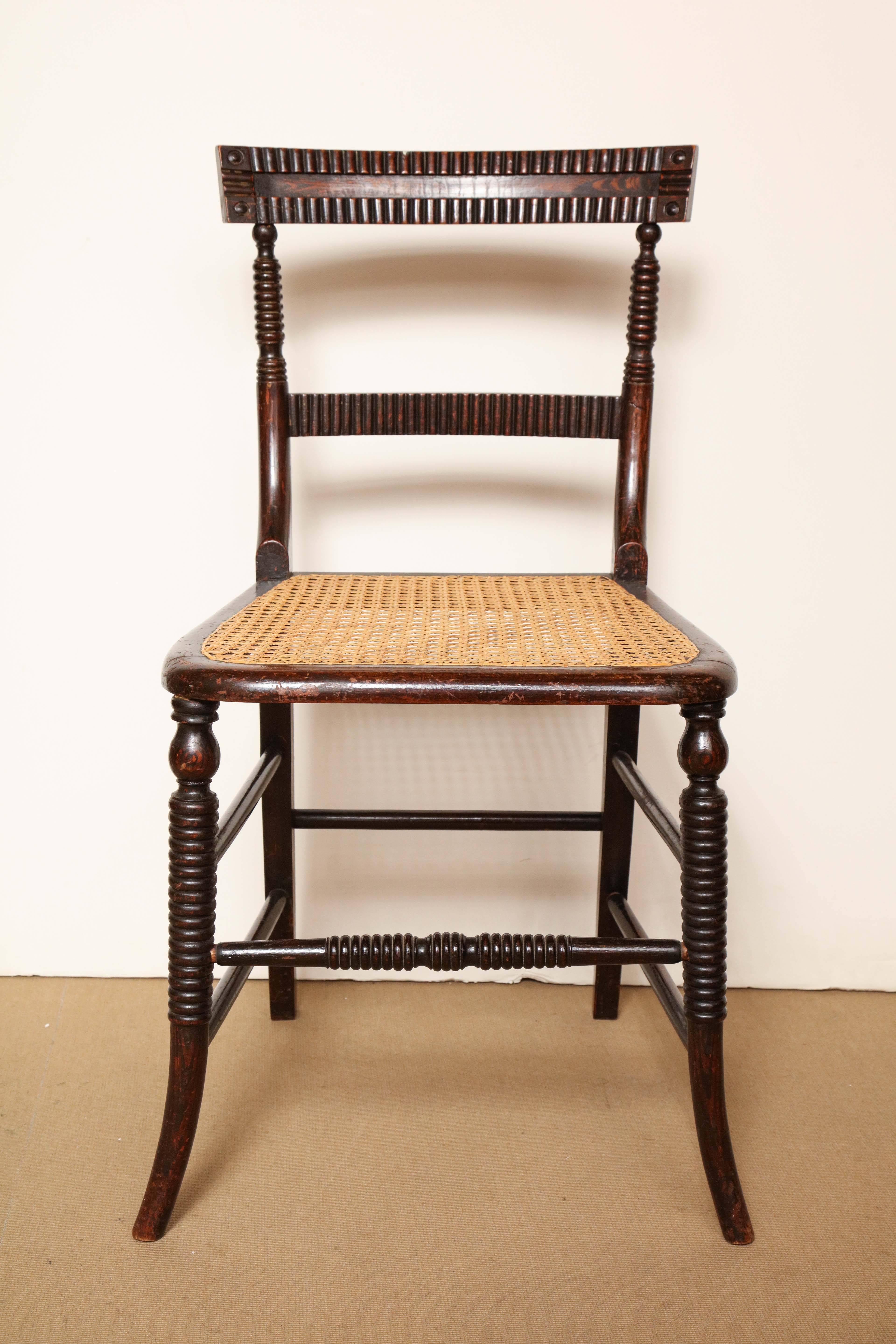 Early 19th Century English Regency Faux Rosewood Caned Chair In Excellent Condition In New York, NY