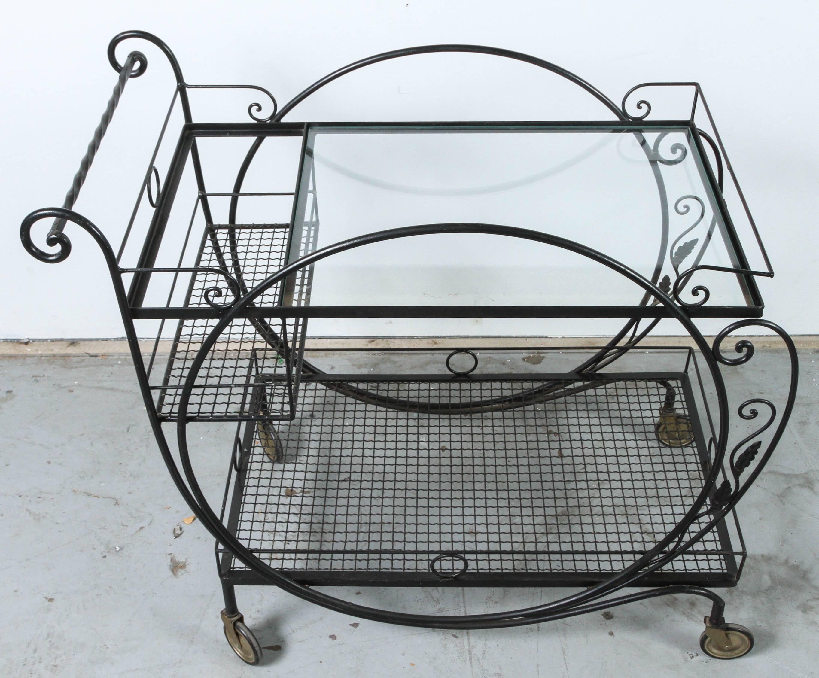 Mid-20th Century 1940s, Salterini Wrought Iron Rolling Outdoor Bar Serving Cart