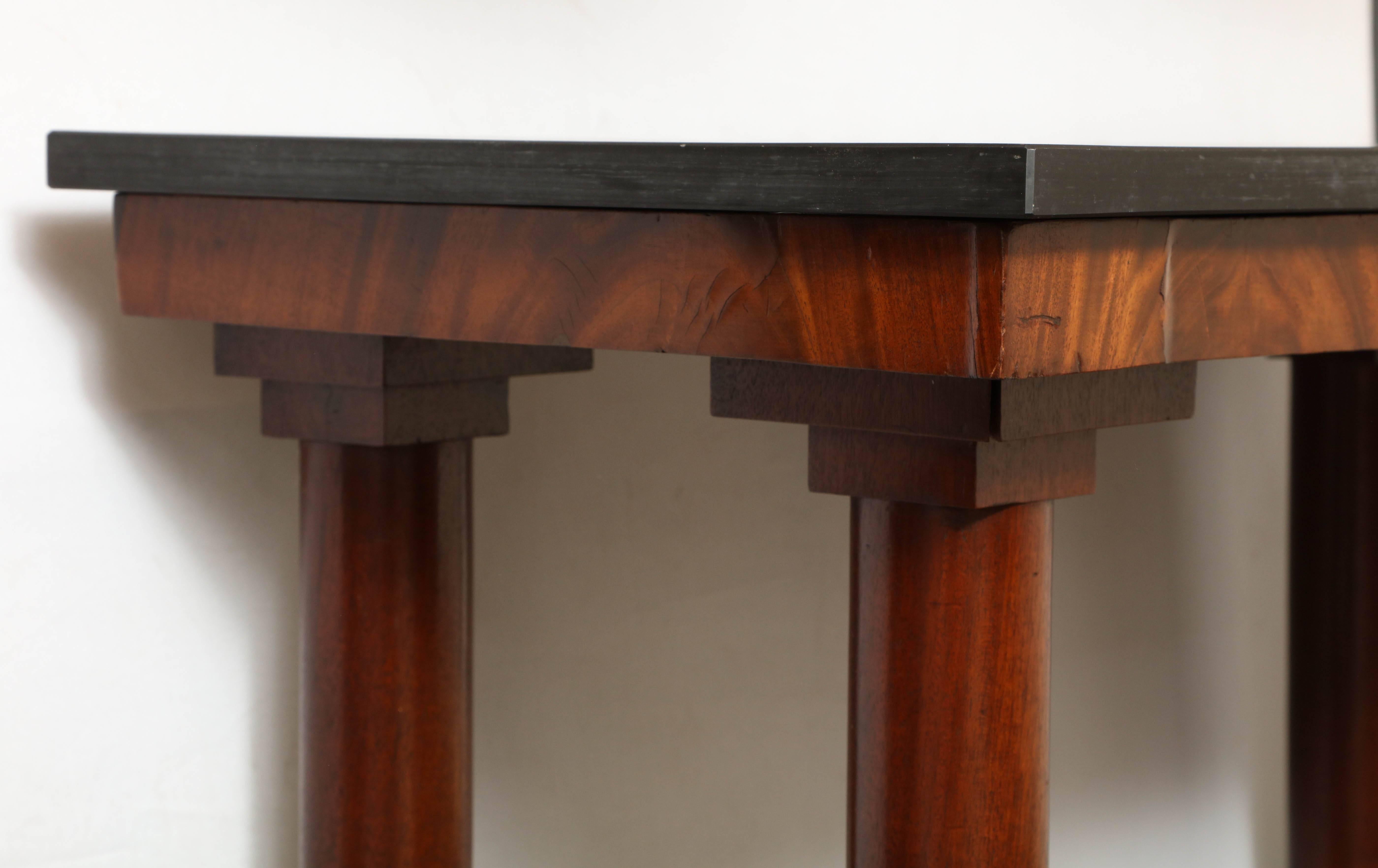 Mahogany Console with Black Marble-Top In Excellent Condition In New York, NY