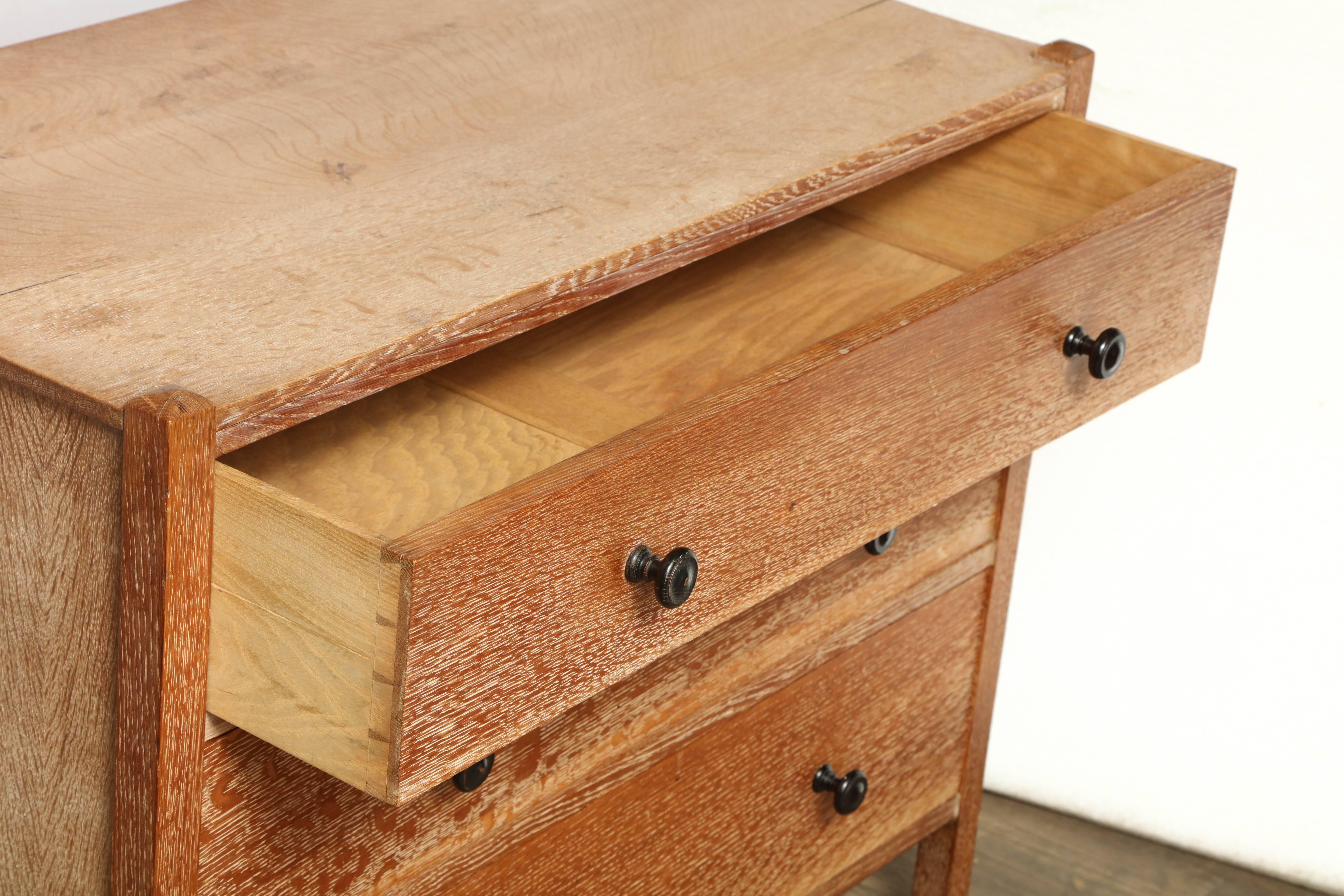 Heals and Son Chest of Drawers 3