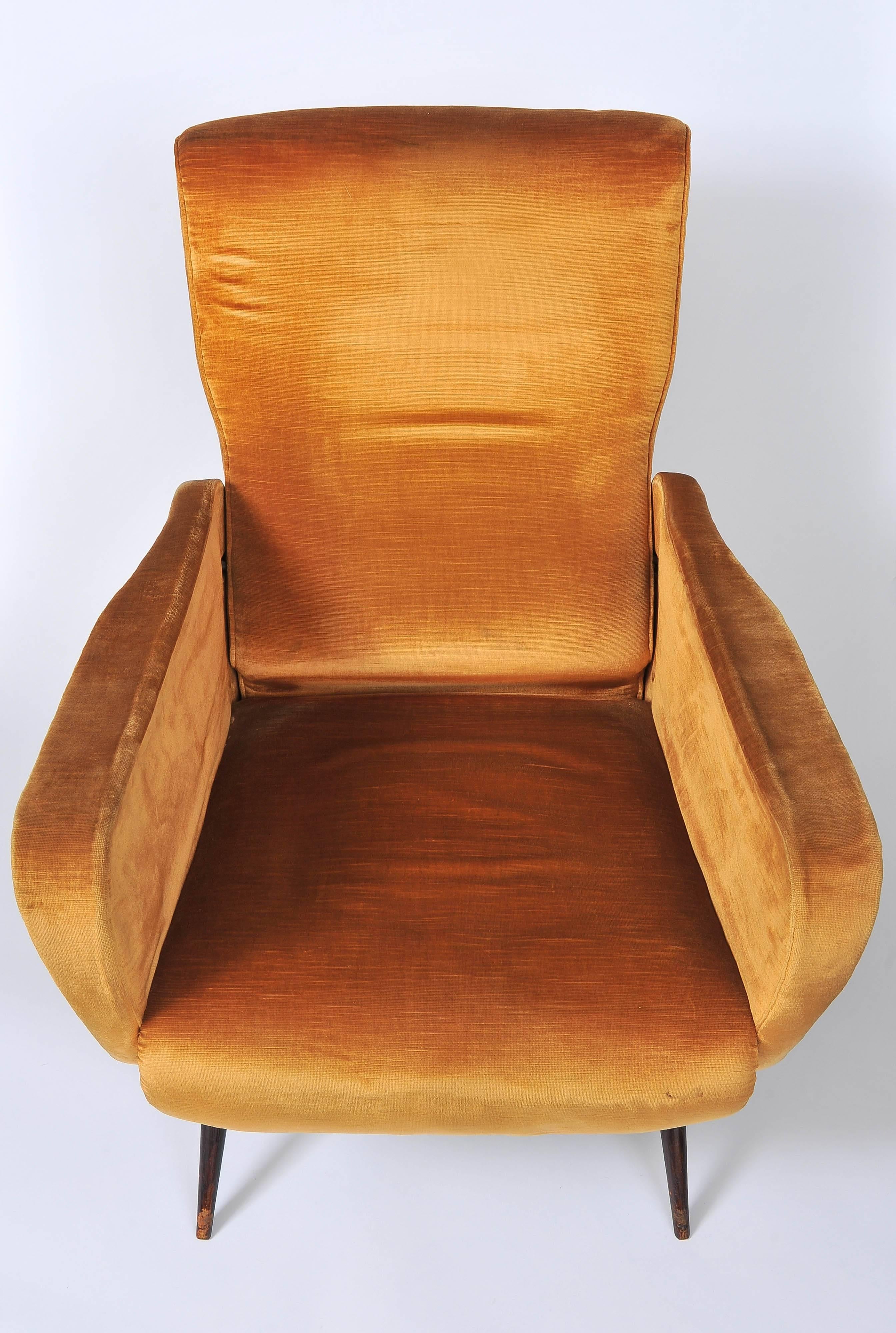 1950s Italian Reclinable Armchairs by Nino Zoncada In Fair Condition In London, GB