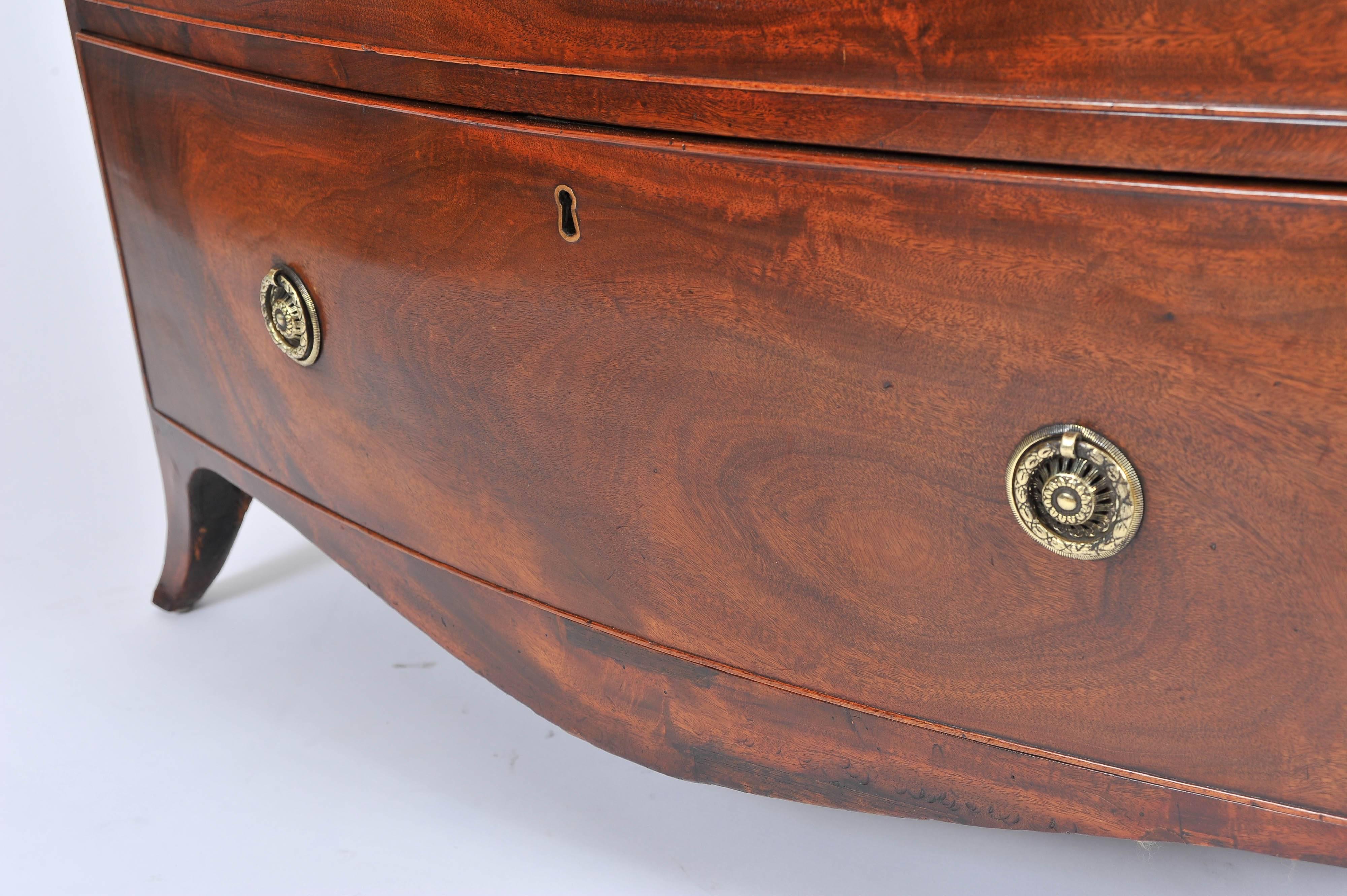 Georgian Mahogany Bow Fronted Chest of Drawers 4