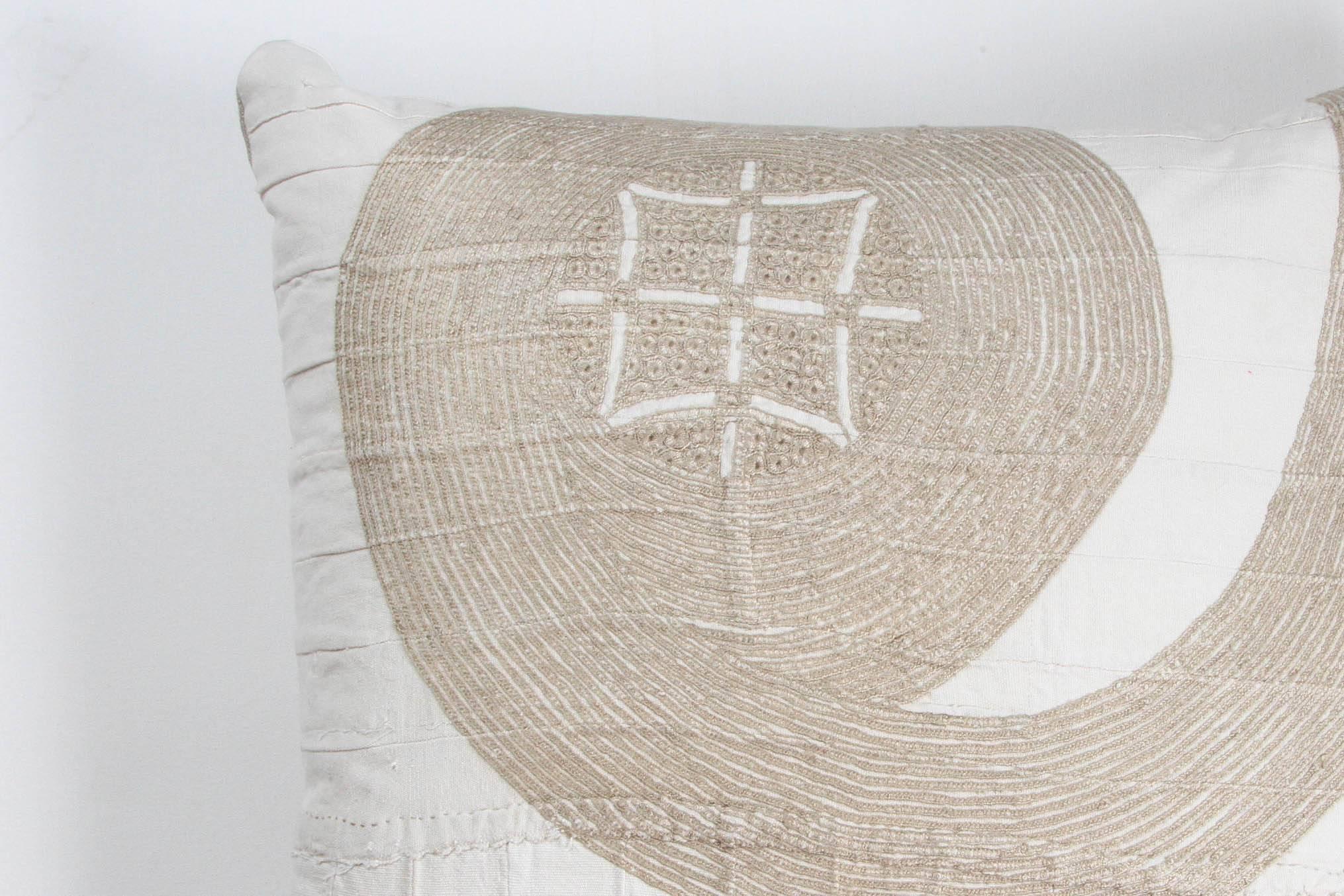 Nigerian African Embroidery Pillow, Ivory and Beige For Sale