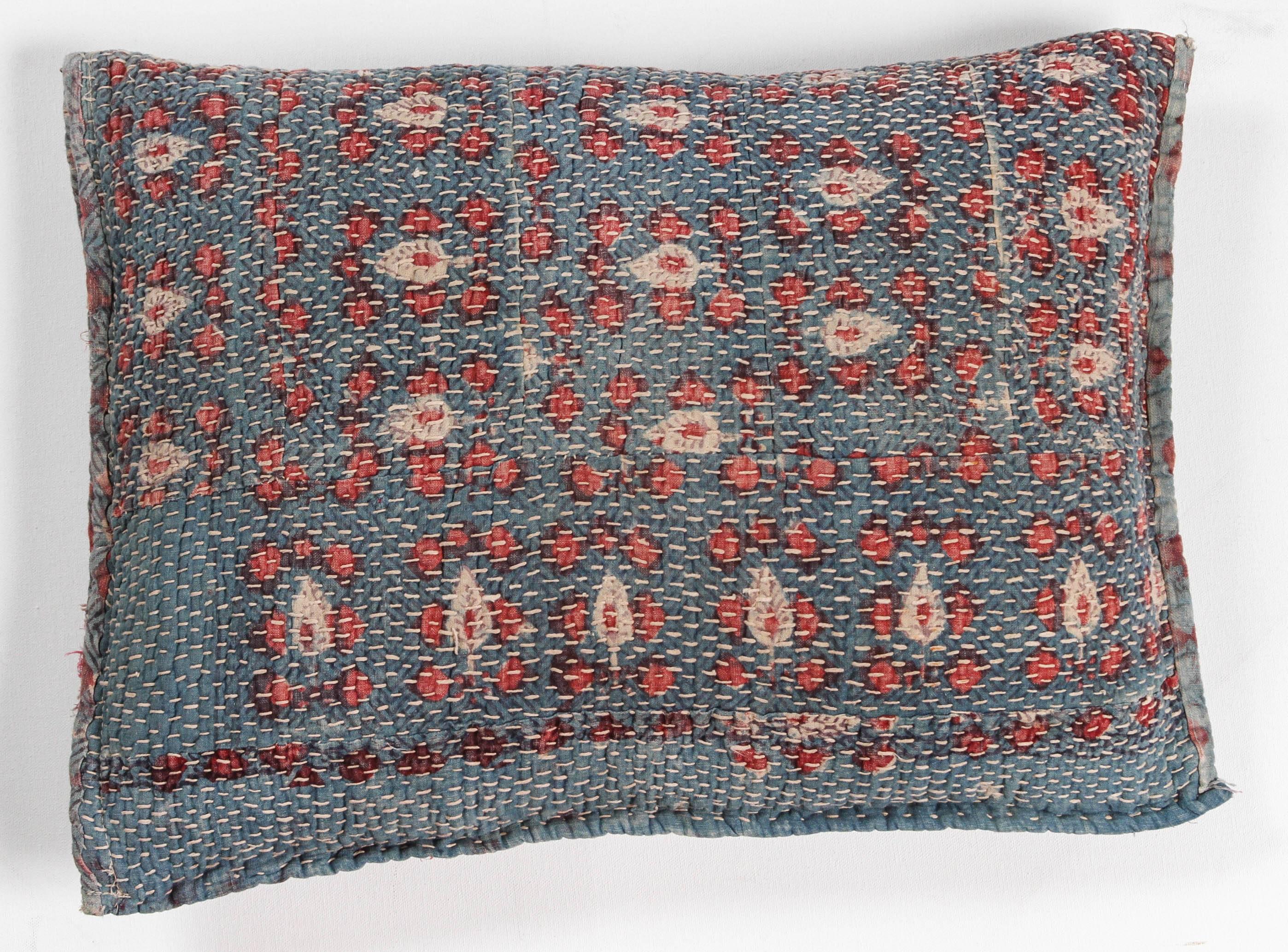 Banjara Overstitch Pillow, Aqua Blue, Red, White Quilted Cotton In Good Condition In Los Angeles, CA