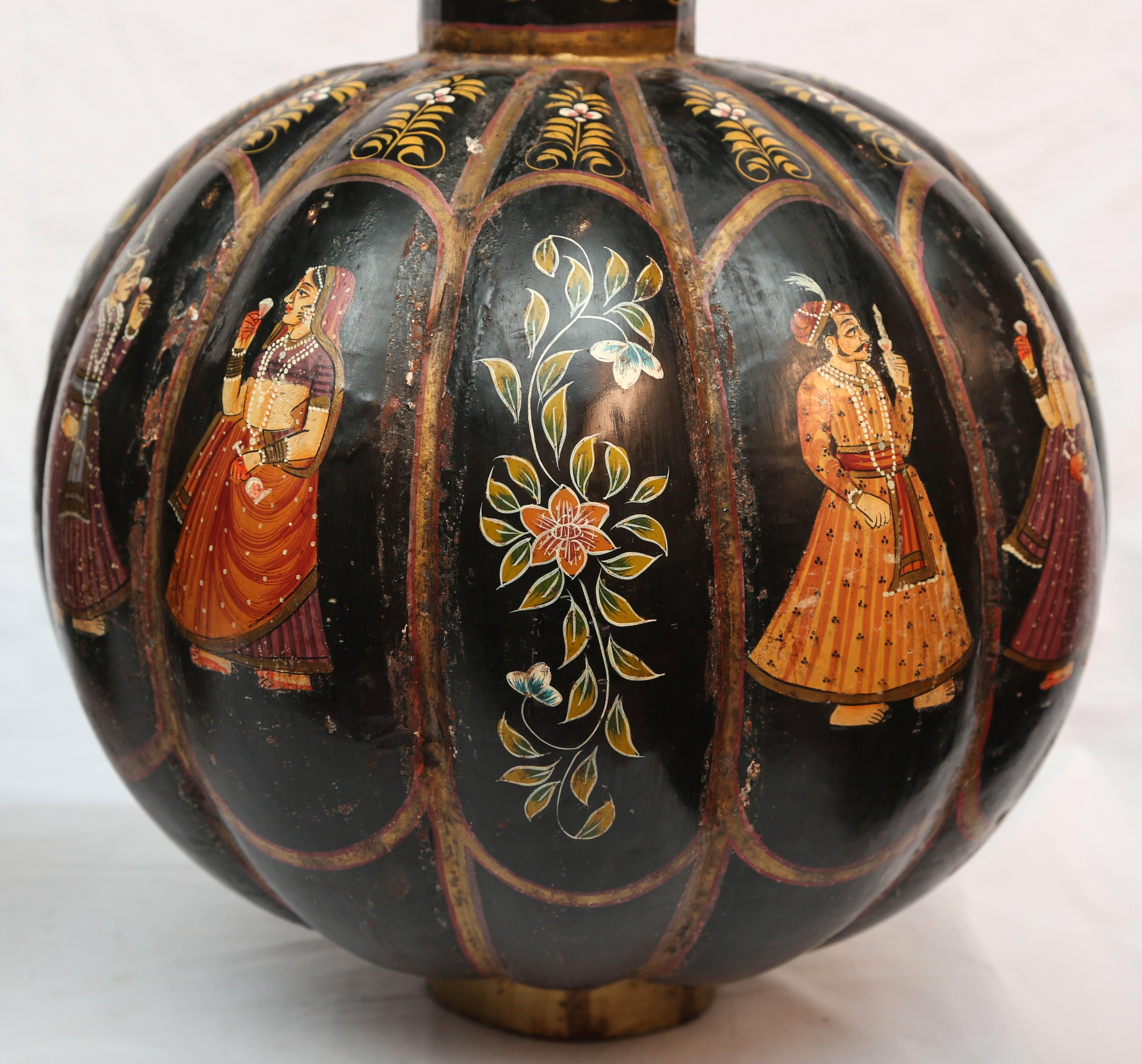 Pair of Superb Indian 19th Century Tole Vases In Good Condition In West Palm Beach, FL