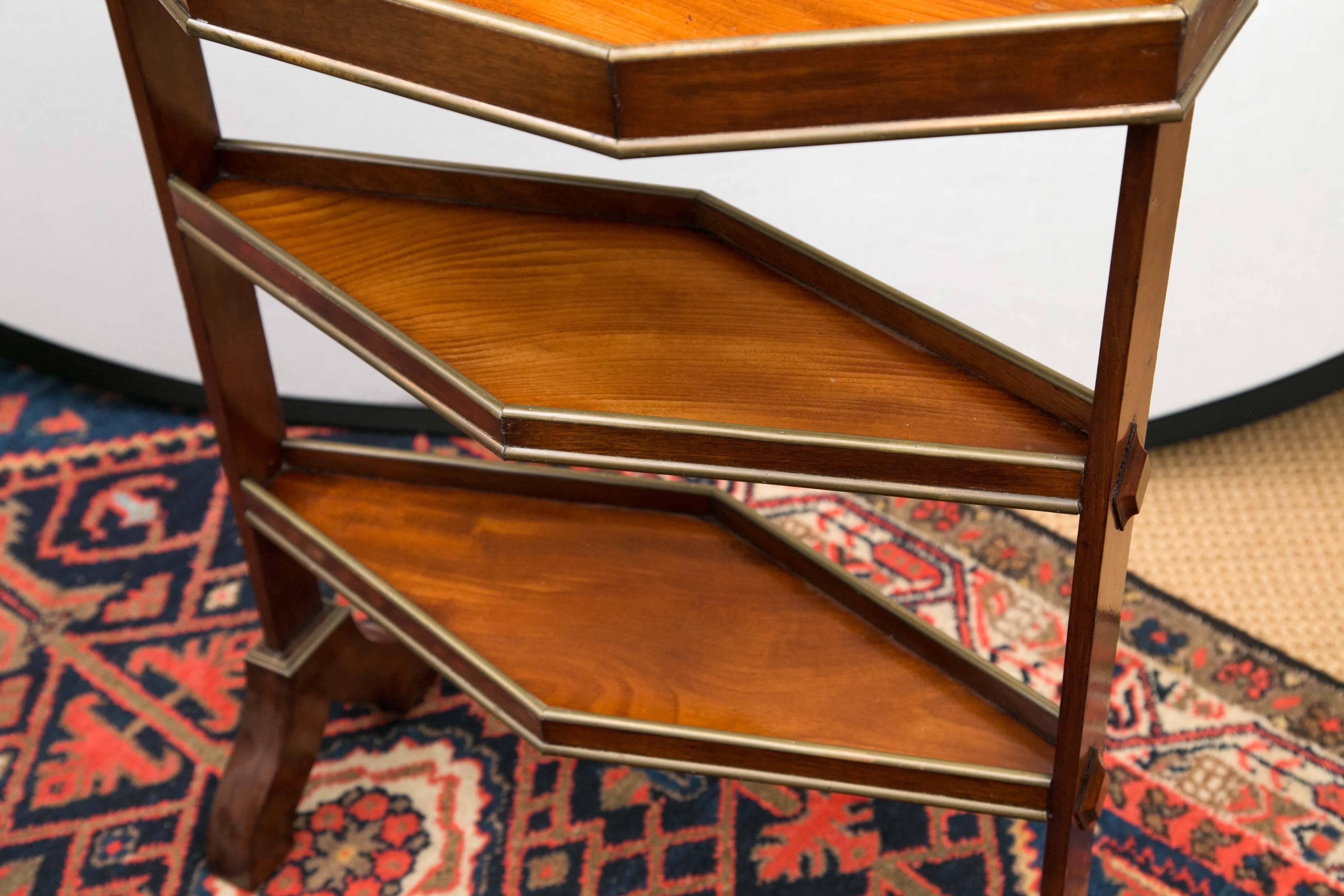 Late Georgian Period Mahogany and Brass Trimmed Etagere Table In Excellent Condition In Mt Kisco, NY