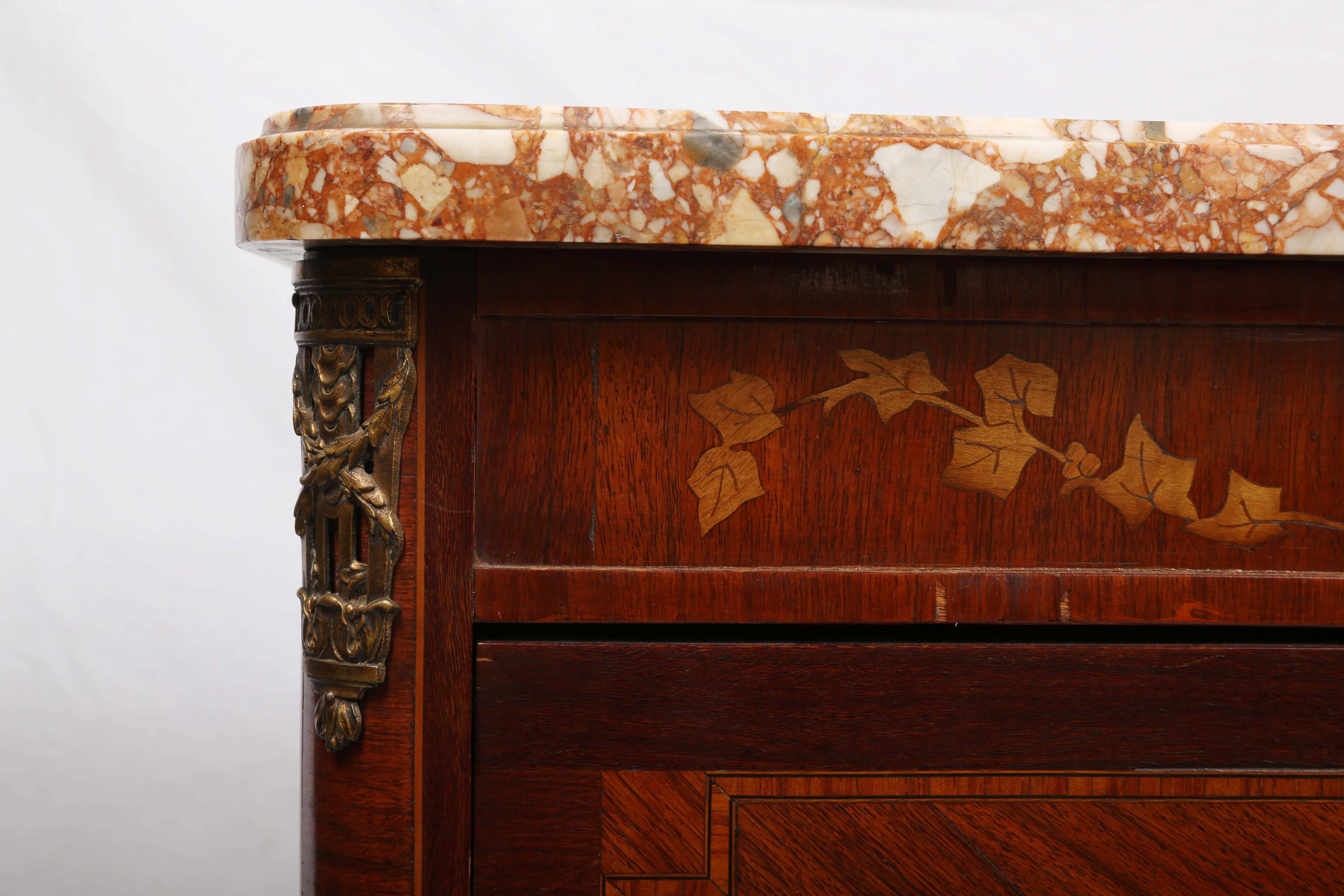 19th Century French Petite Commode In Good Condition In West Palm Beach, FL