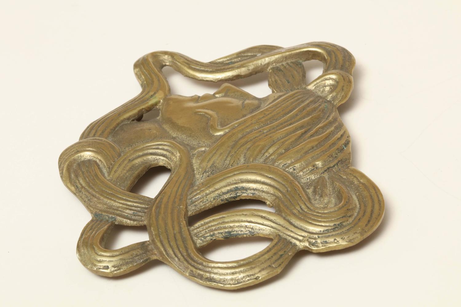 Vintage Art Deco Brass Trivet For Sale at 1stdibs
