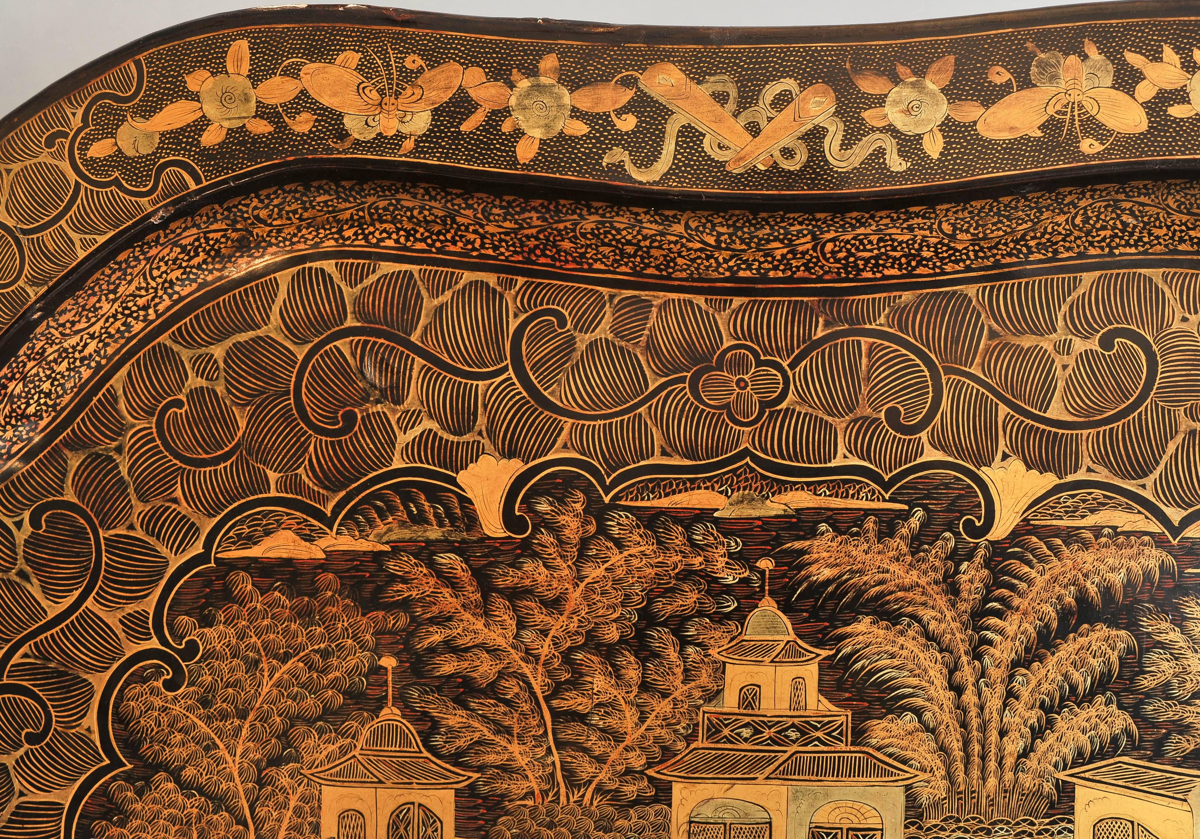 Large Chinese Lacquer Tray, Regency, circa 1820 In Fair Condition In London, GB