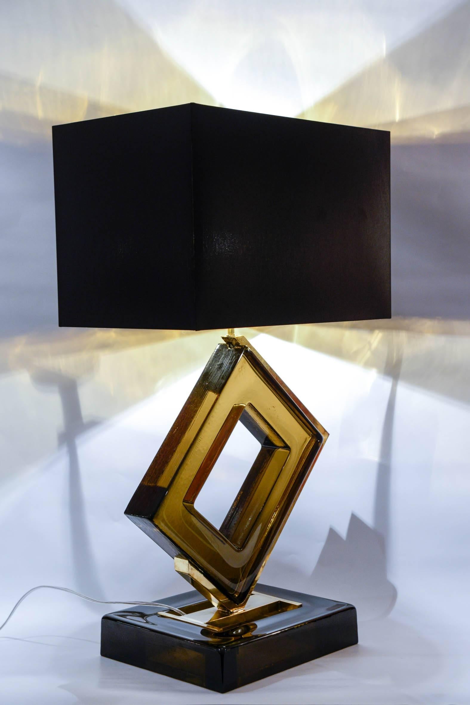 Pareja de lámparas de sobremesa de cristal ahumado de los años 70 al estilo de Willy Rizzo en venta 2