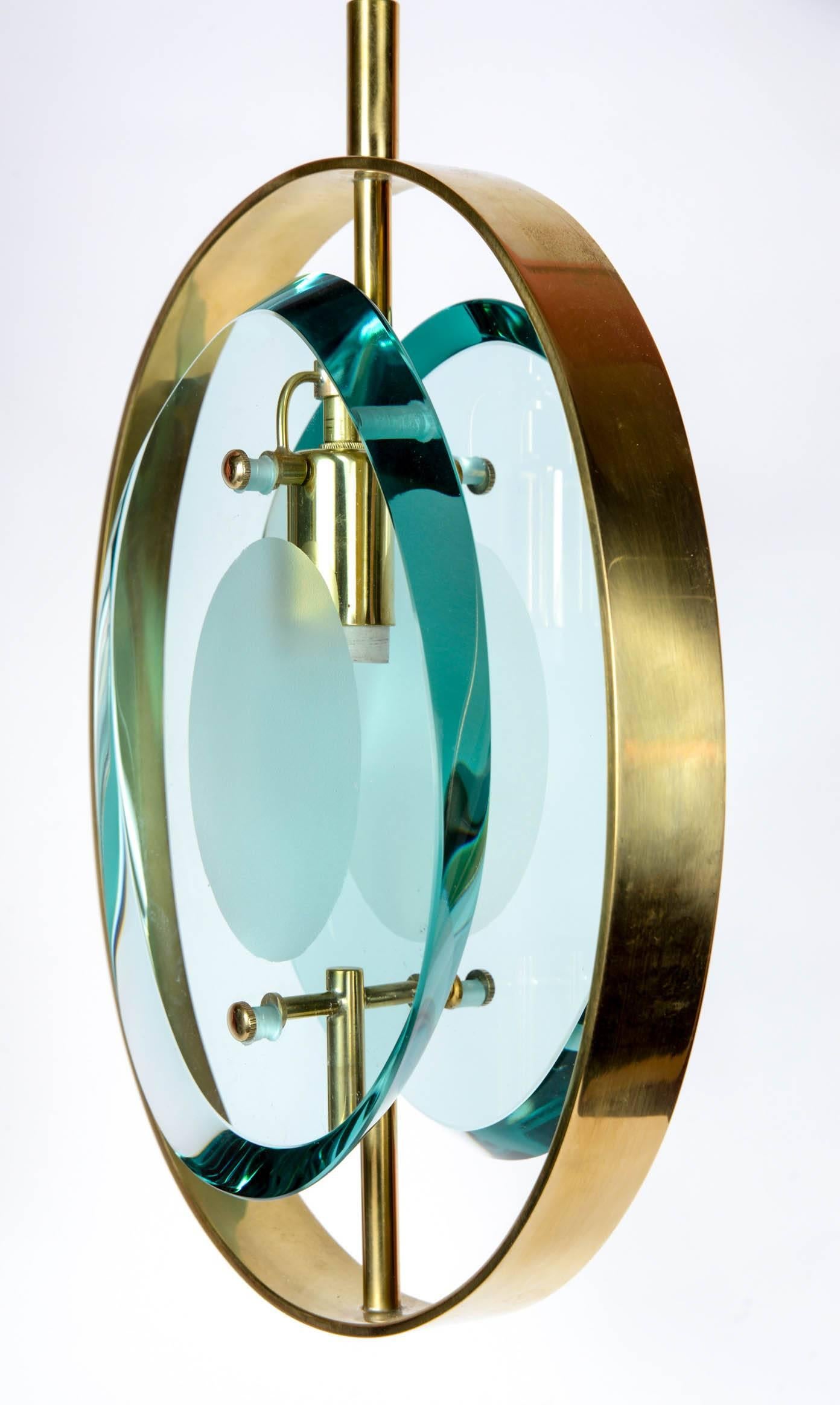 Contemporary Very Elegant Pendant in the style of Max Ingrand for Fontana Arte, Model 1933