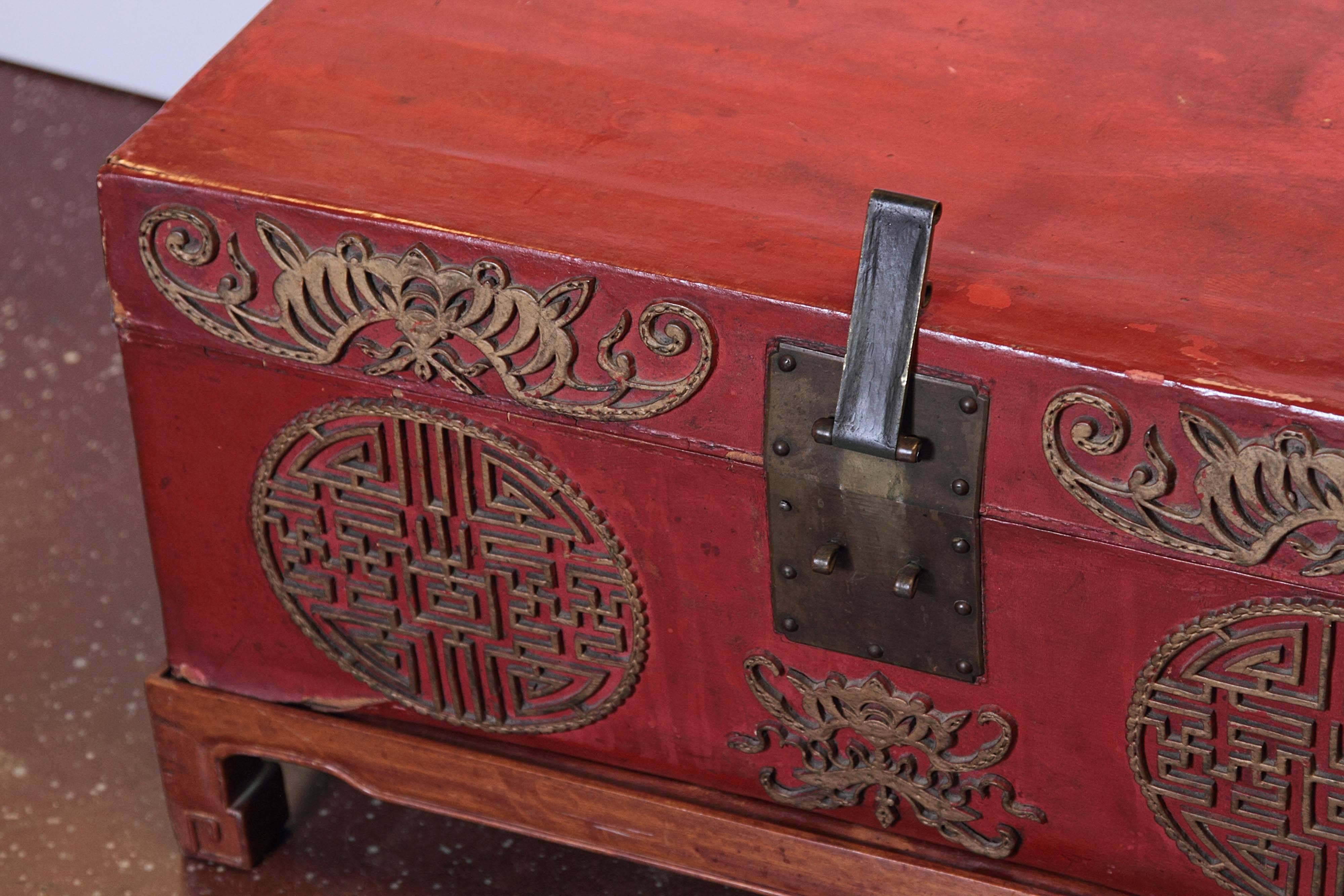 Pair of Early 20th Century Chinese Red Lacquered Leather Trunks on Stands 5
